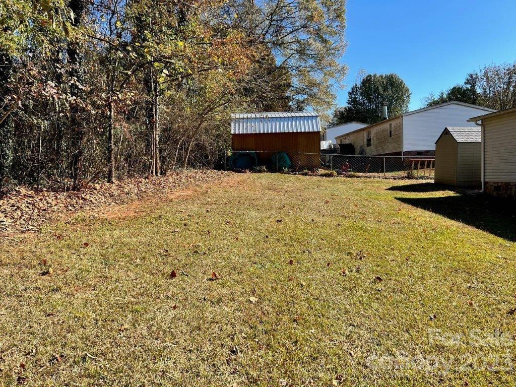 1123 Mcree Heights Circle Property Photo 17
