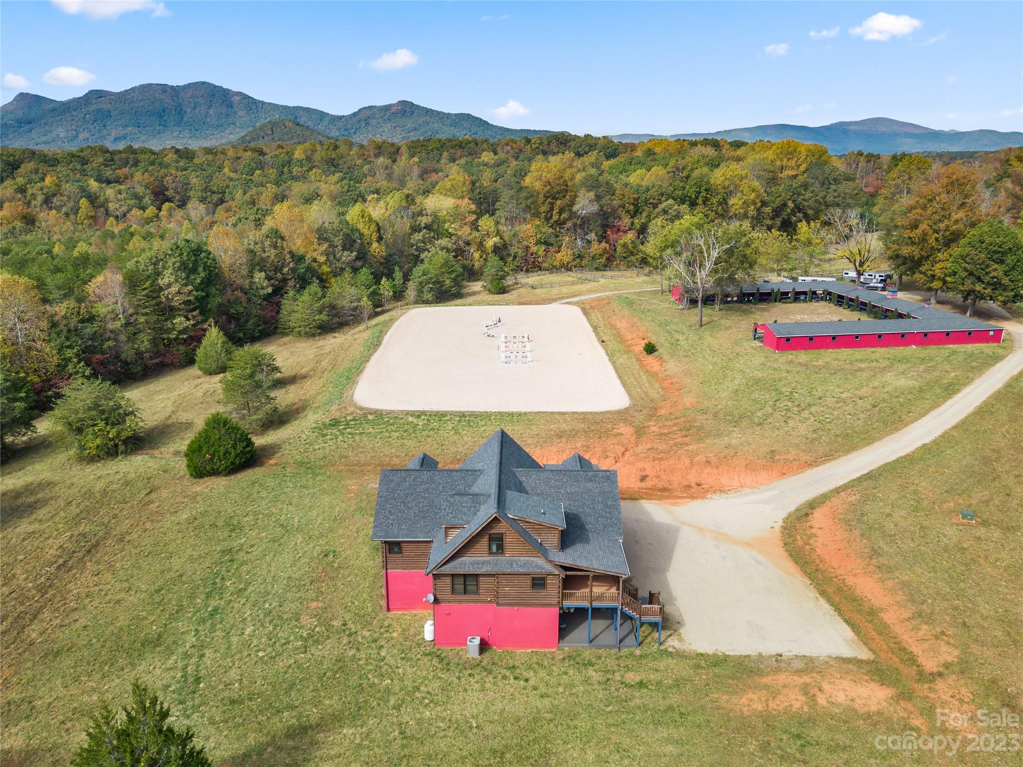 1642 Smith Waldrop Road Property Photo 1