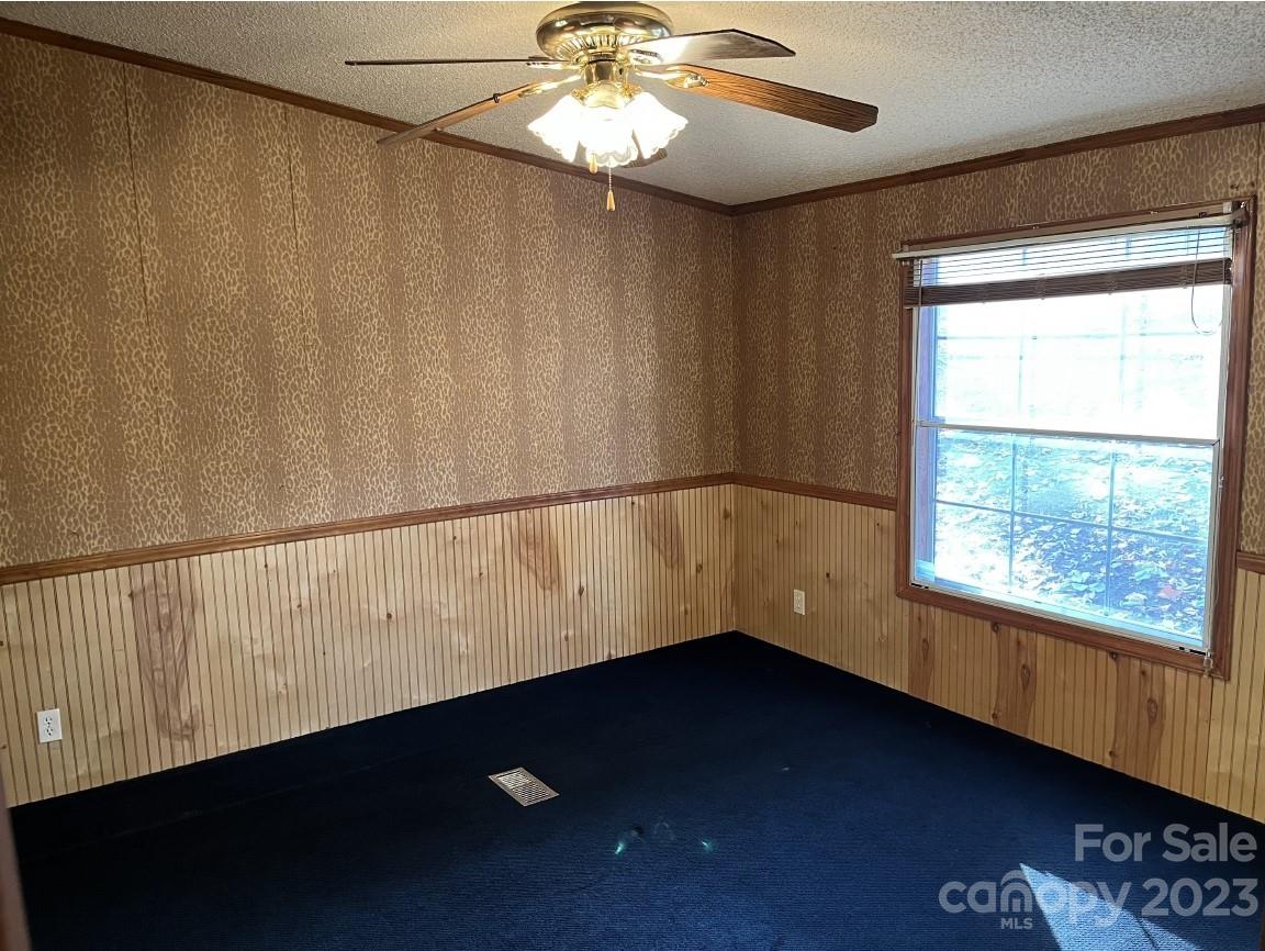 60 Shadowwood Drive Property Photo 11
