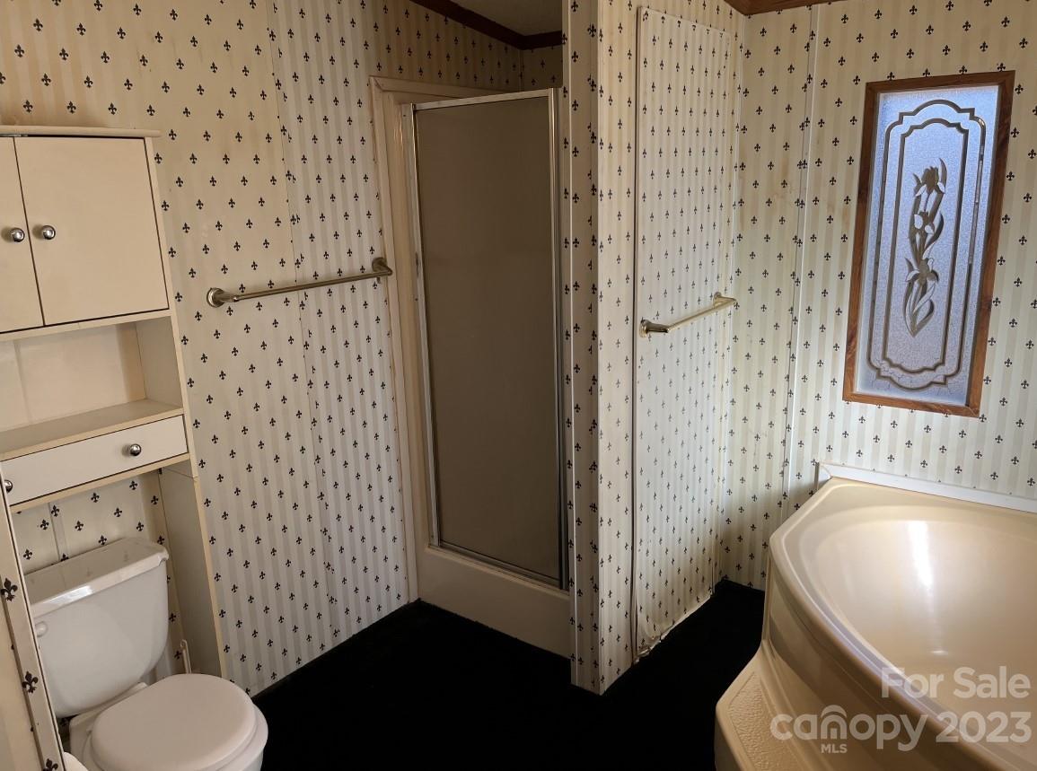 60 Shadowwood Drive Property Photo 13