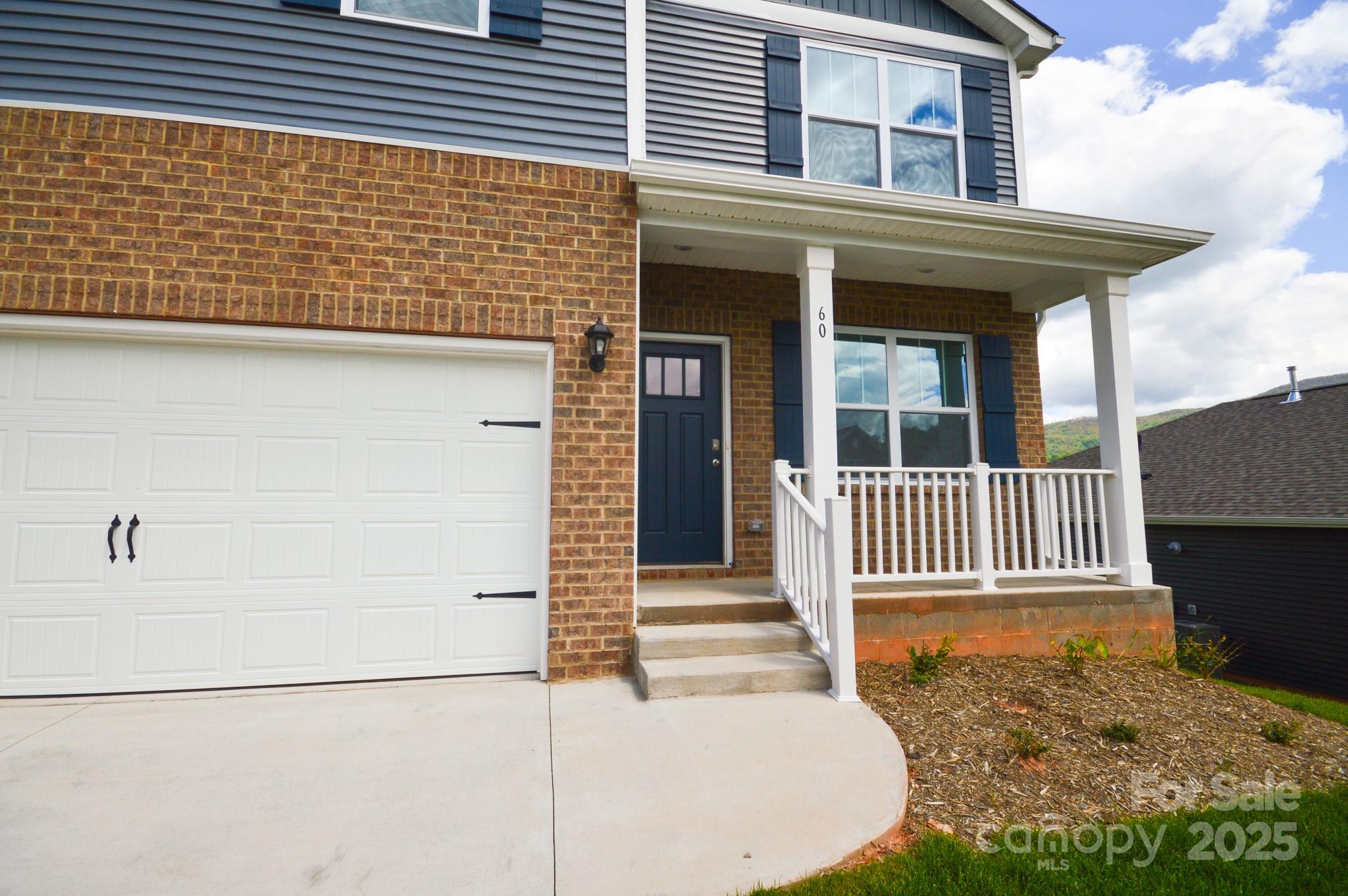 60 Farmwood Trail 30 Property Photo 2
