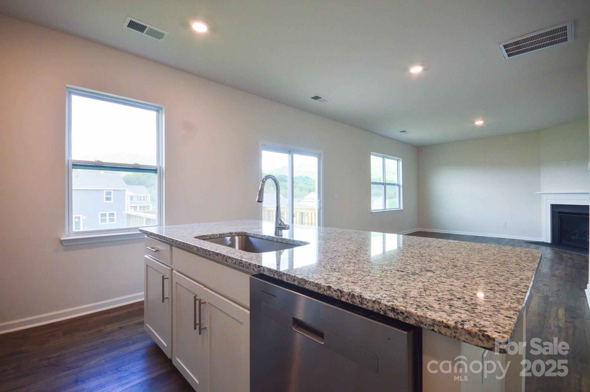 60 Farmwood Trail 30 Property Photo 6