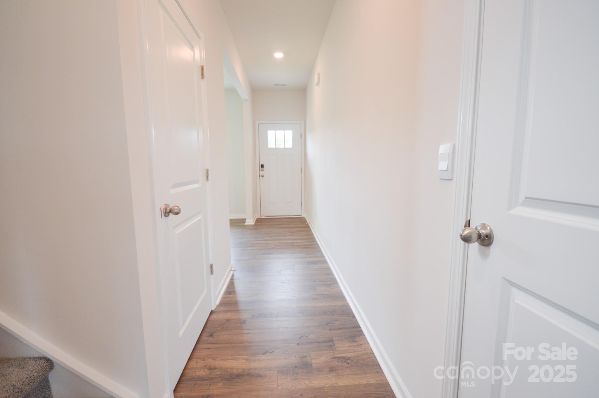 60 Farmwood Trail 30 Property Photo 13