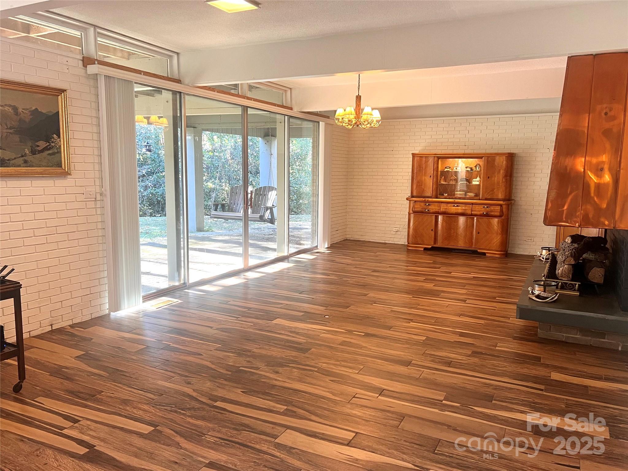 2535 Fairfax Drive Property Photo 20