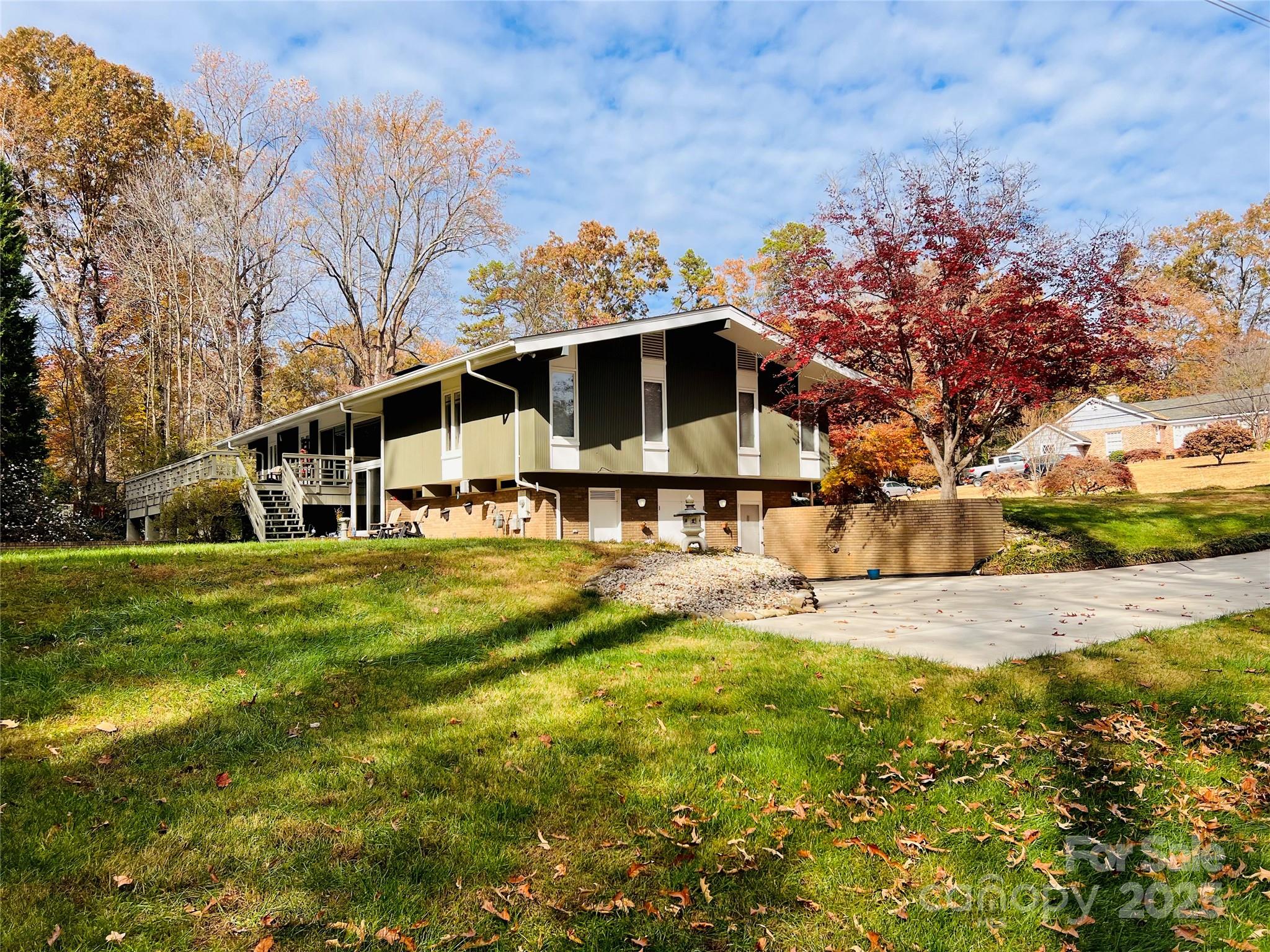 2535 Fairfax Drive Property Photo 47