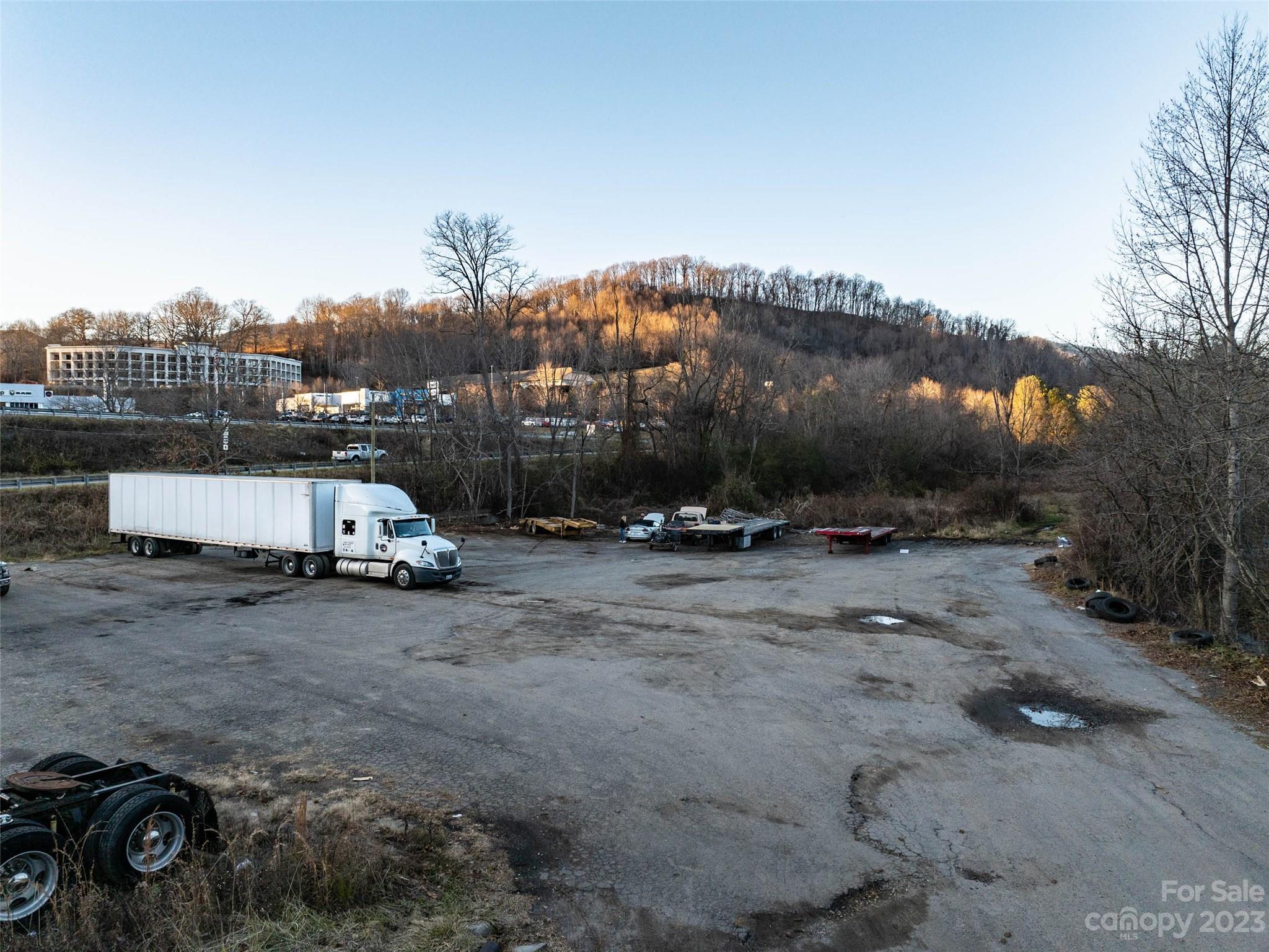 00 Hyatt Creek Road Property Photo 7