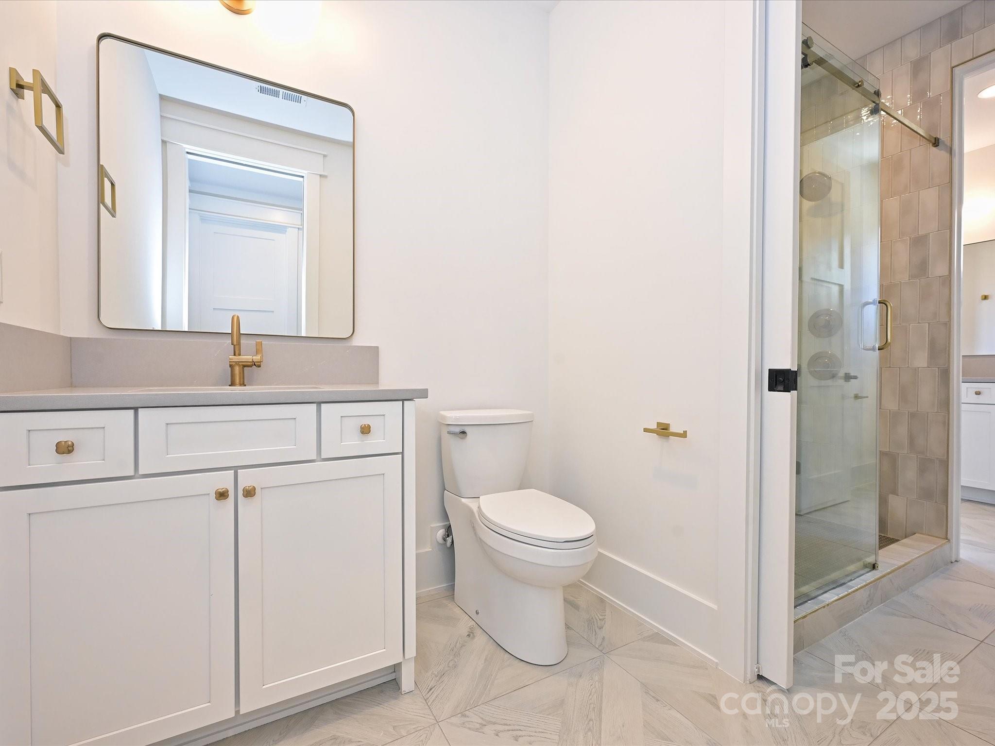 914 Laurel Creek Lane Property Photo 35