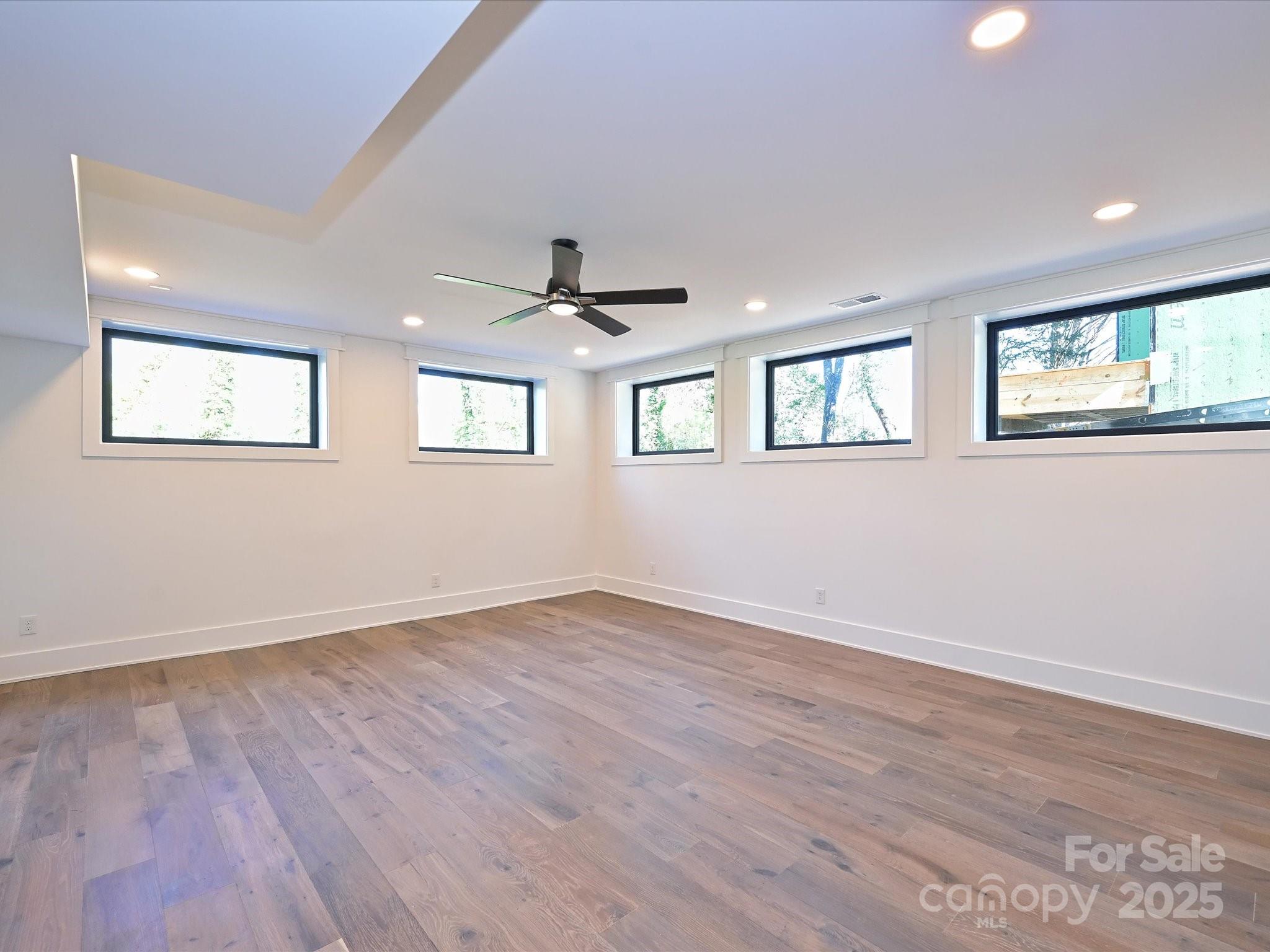 914 Laurel Creek Lane Property Photo 40