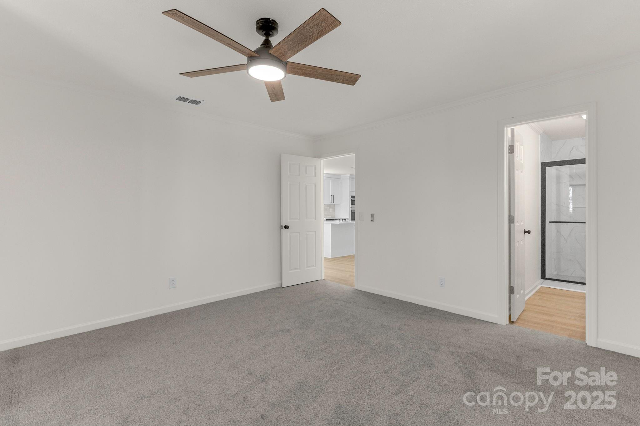 240 Spicewood Lane Property Photo 17