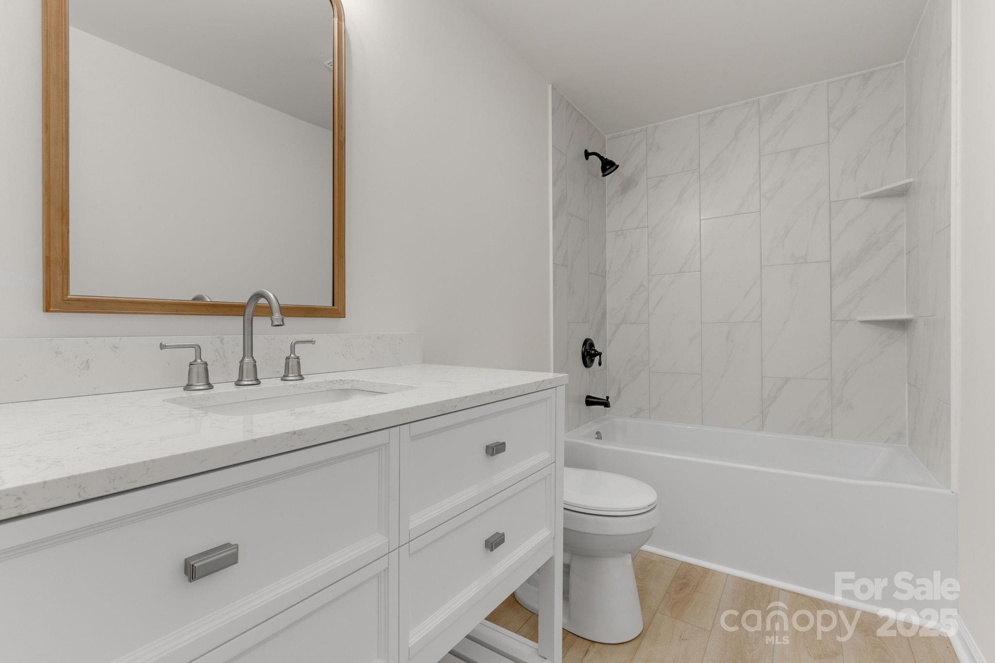240 Spicewood Lane Property Photo 31