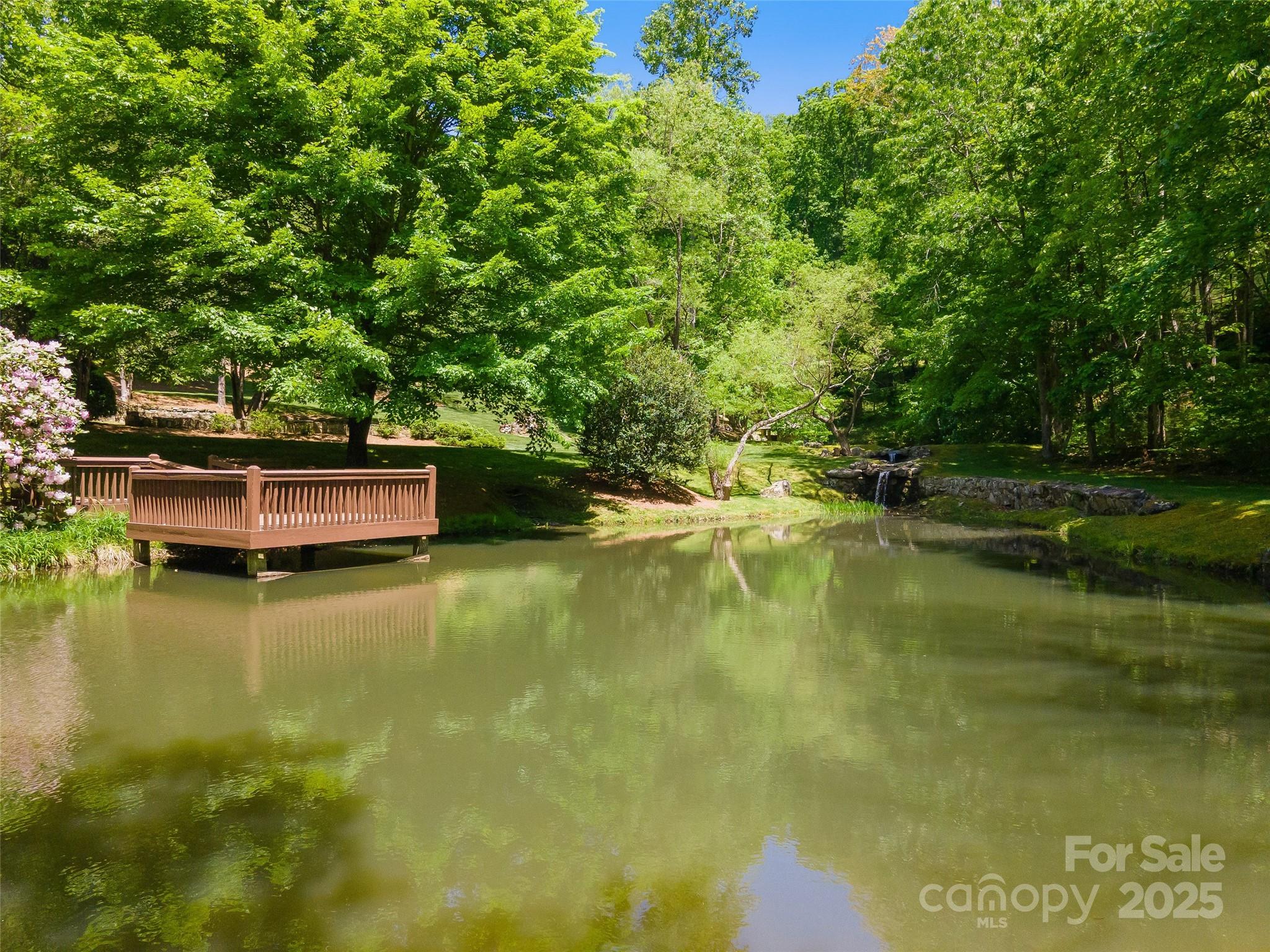 98 Flameleaf Lane Property Photo 12