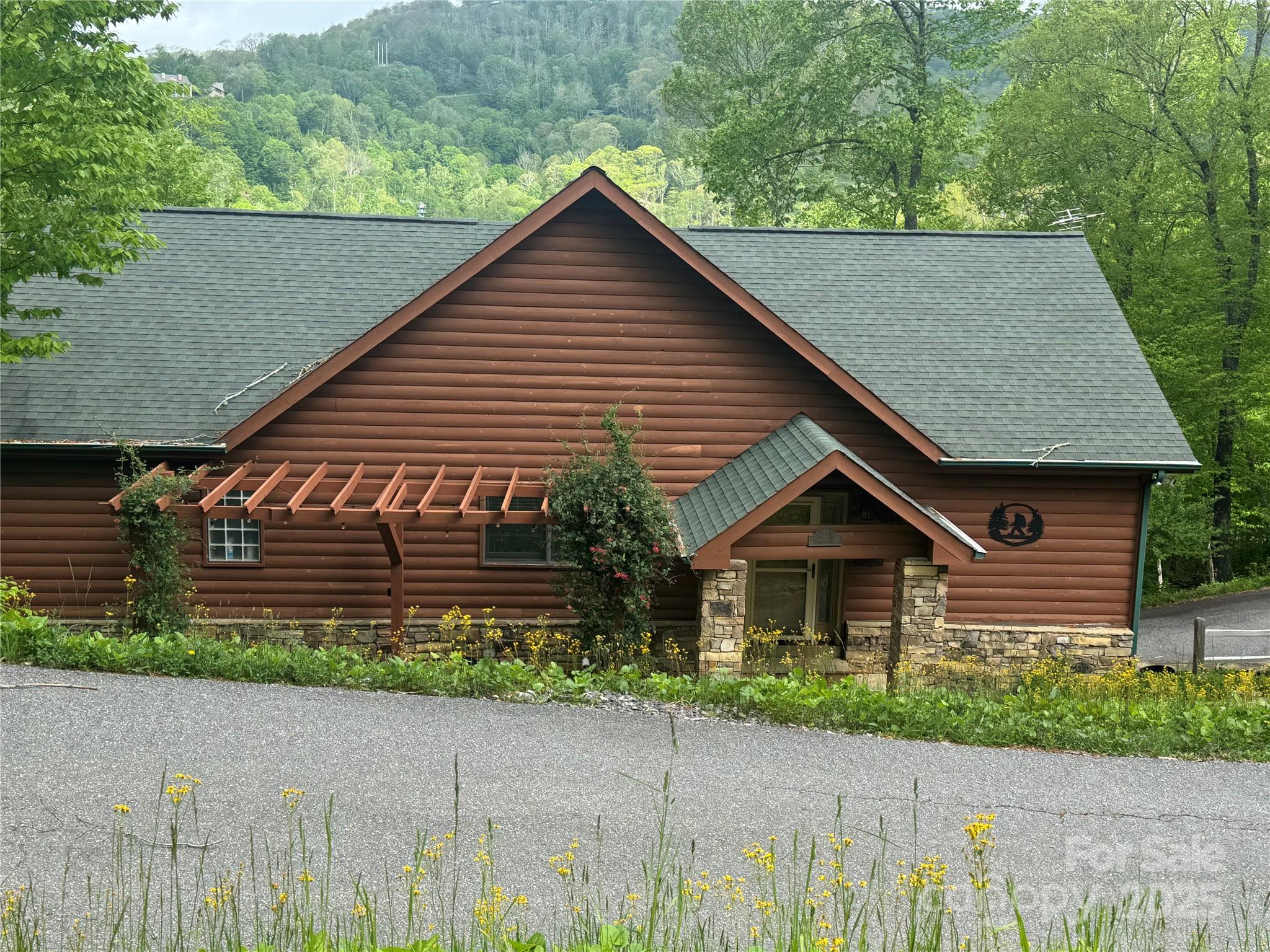 22 Zebulon Lane Property Photo 12