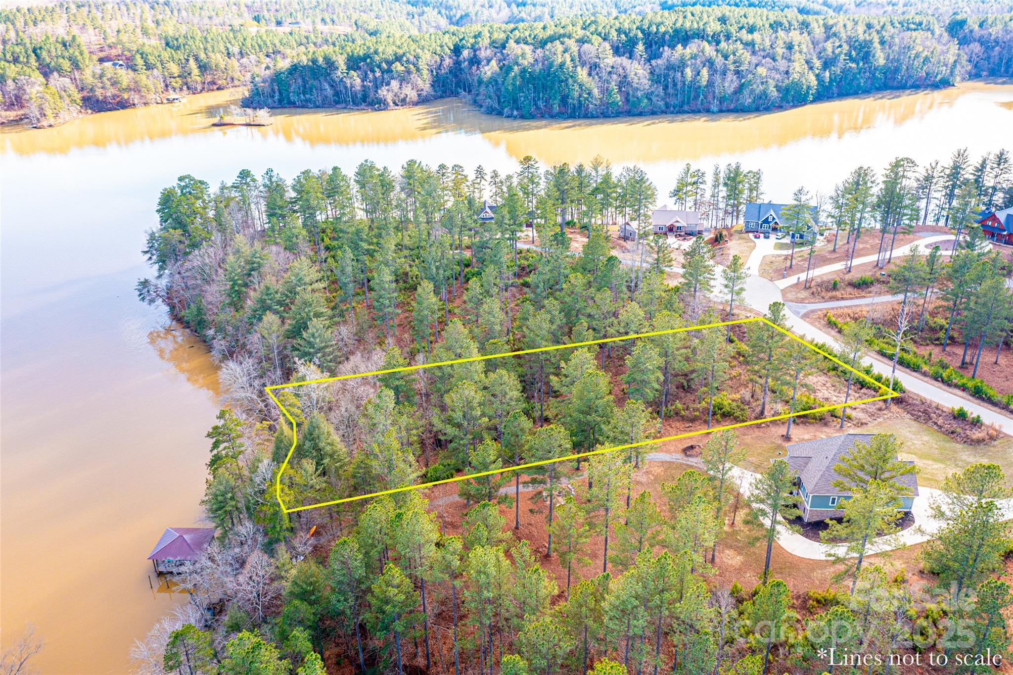 5883 Lake Ridge Court Property Photo 4