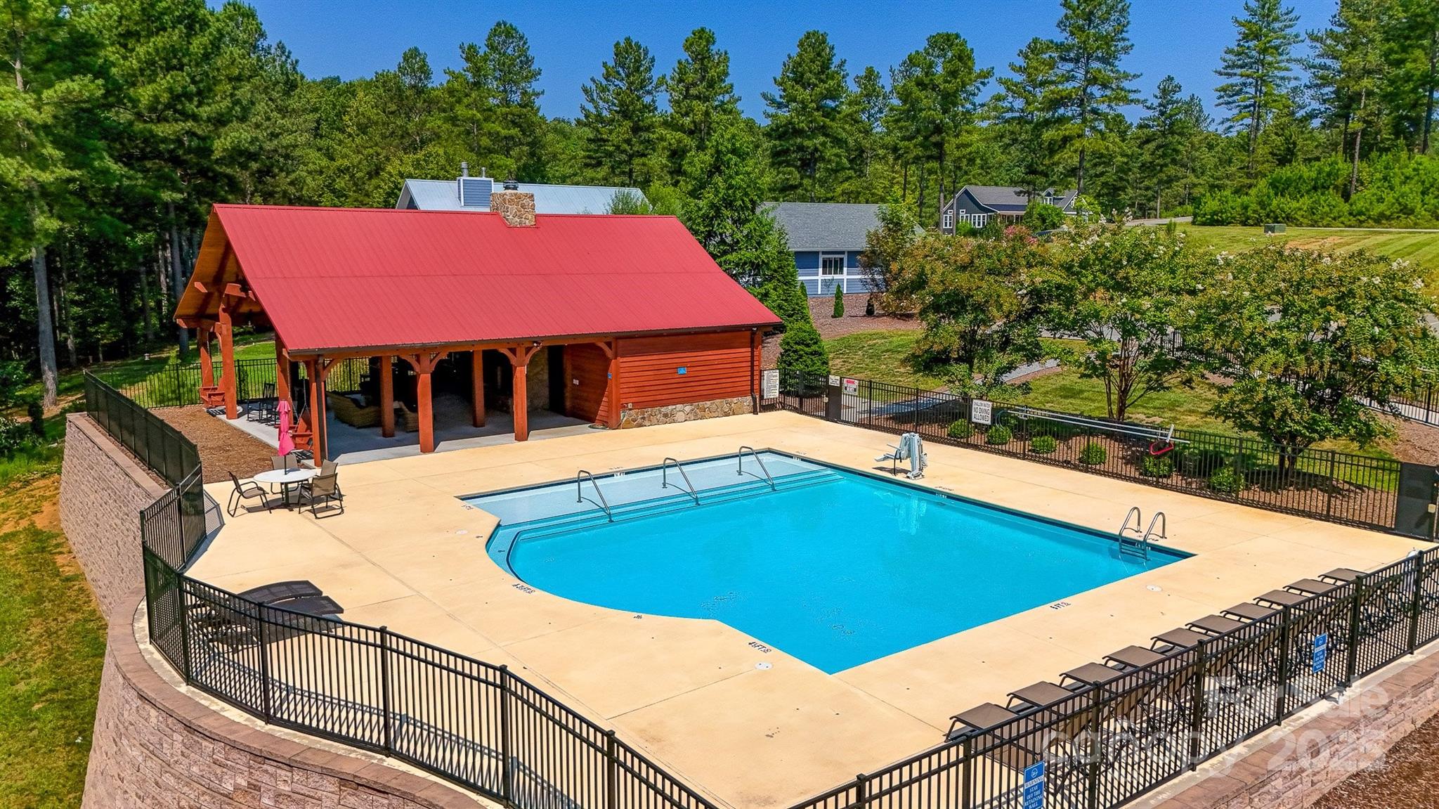5883 Lake Ridge Court Property Photo 5