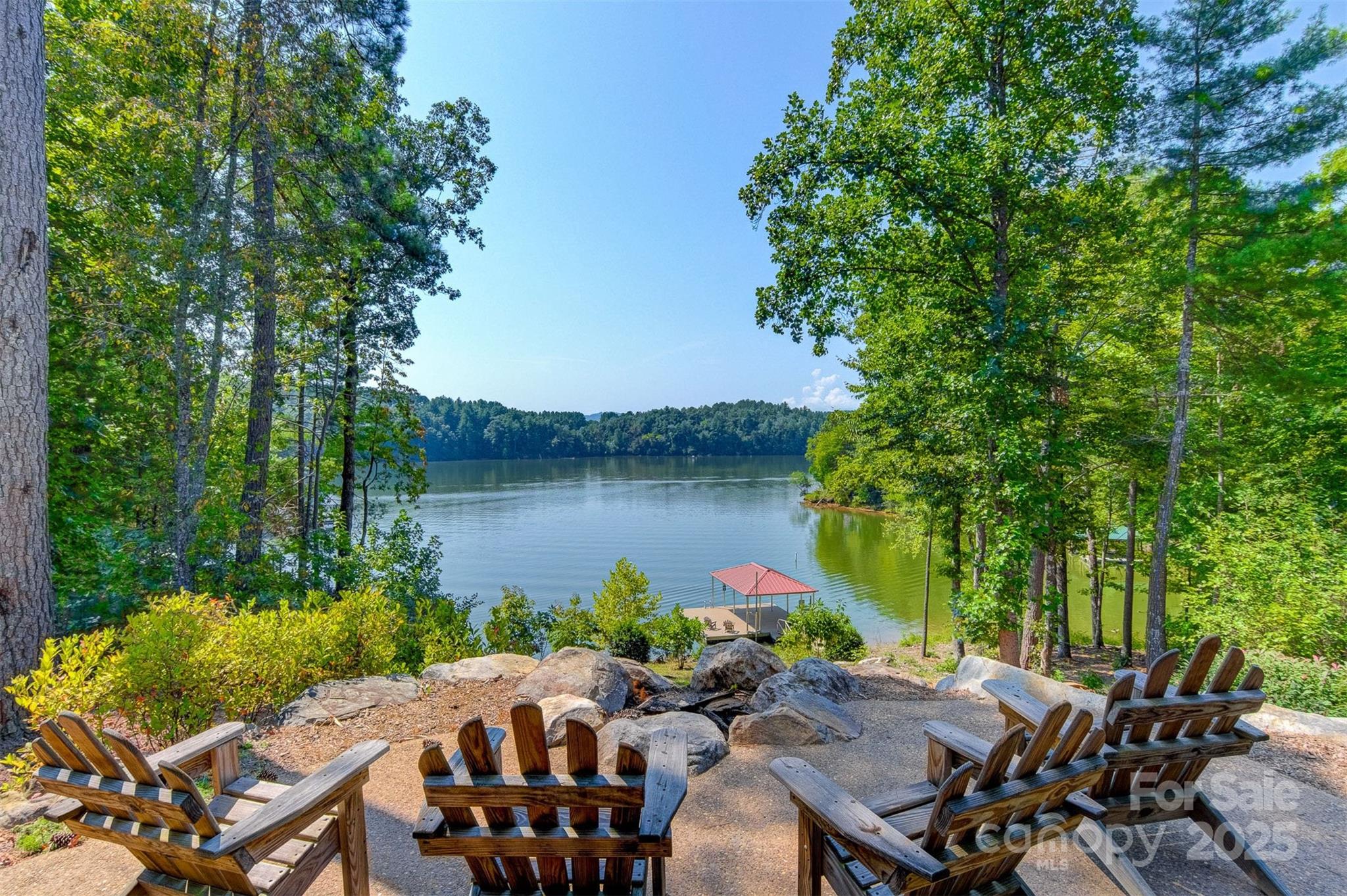 5883 Lake Ridge Court Property Photo 9