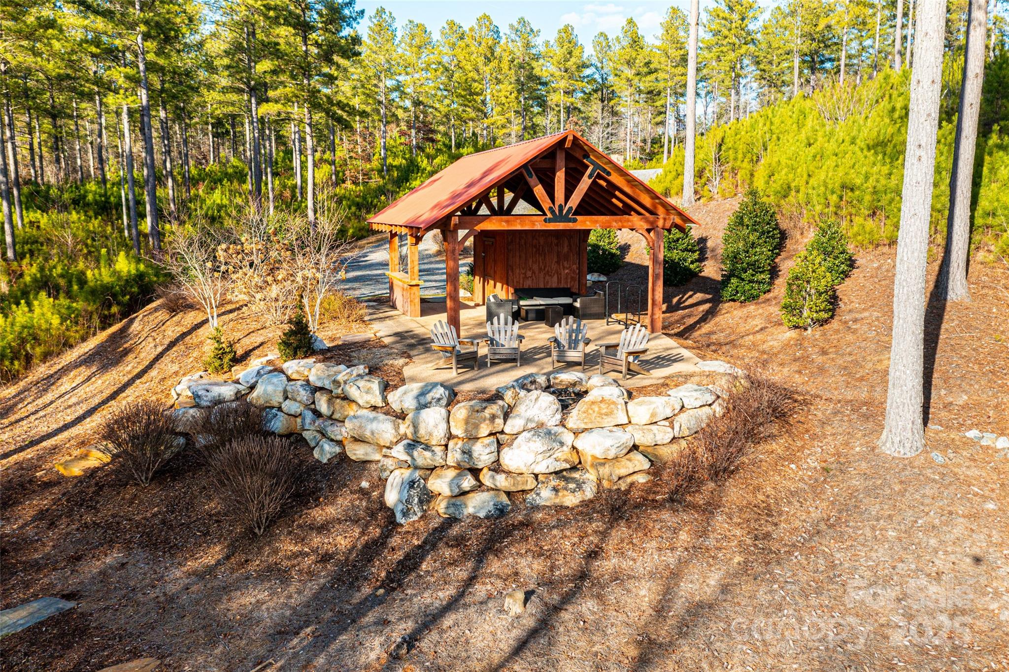 5883 Lake Ridge Court Property Photo 11