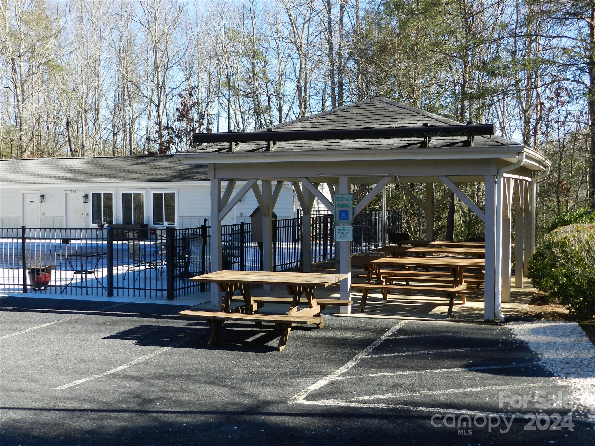 99999 Blue Mist Way Property Photo 5