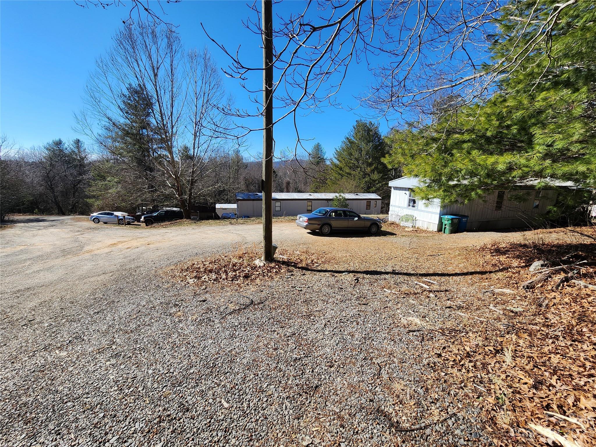 5 & 22 Becky Lane Property Photo 3