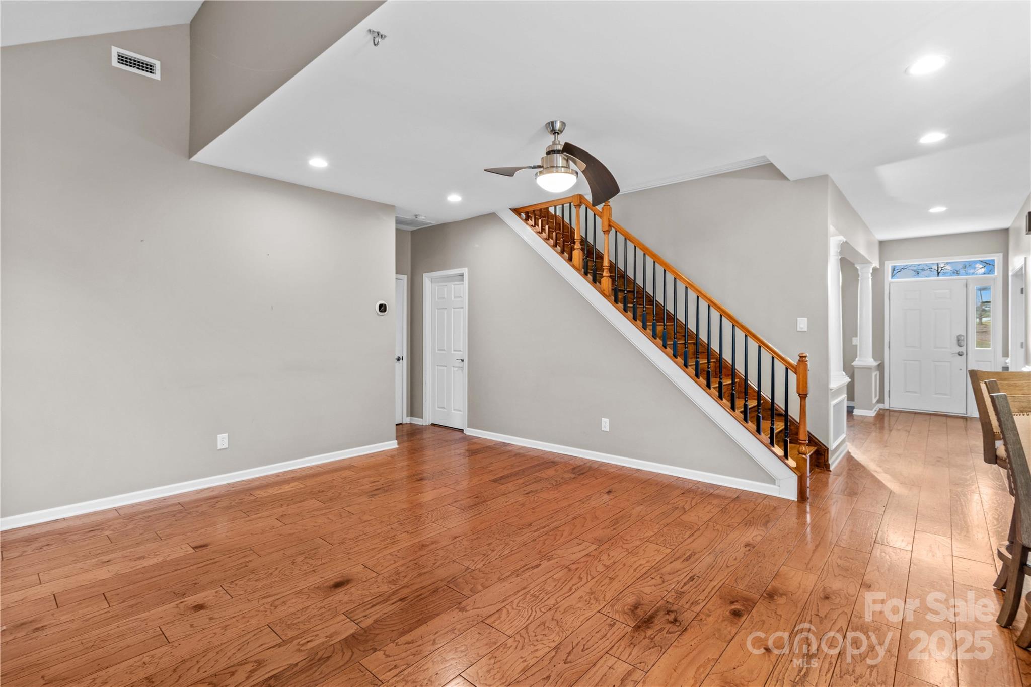 286 Glencoe Lane Property Photo 20