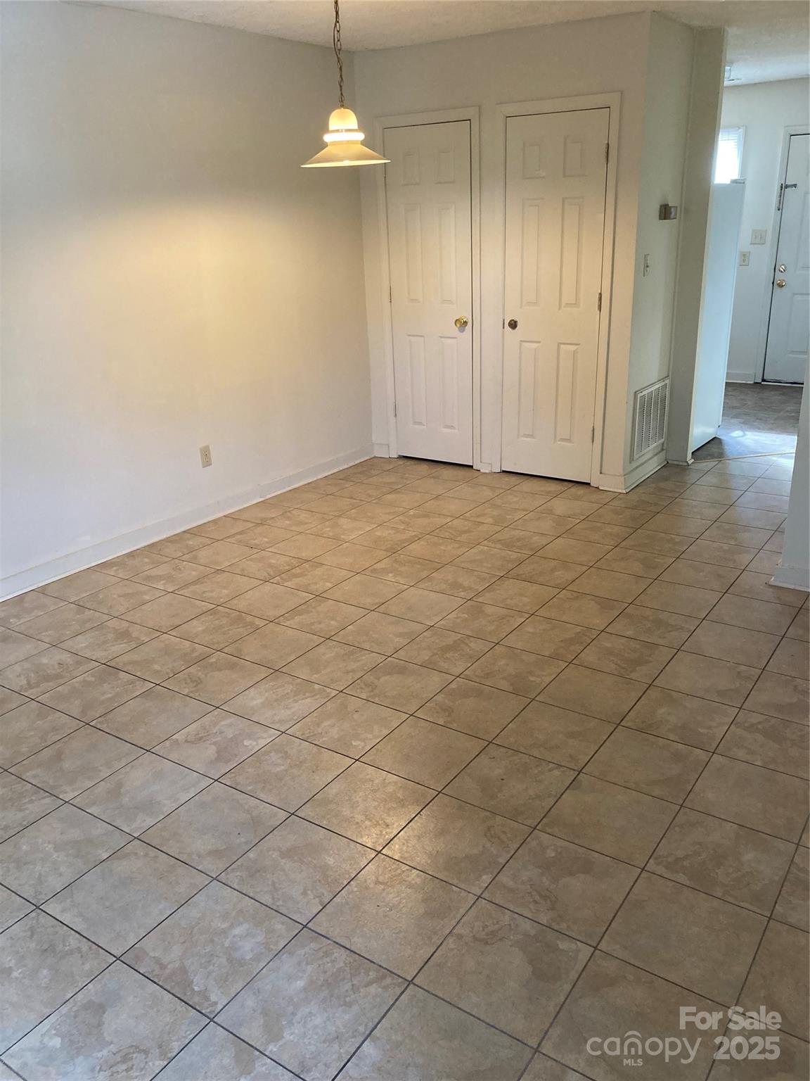 100 Normandy Drive Property Photo 14