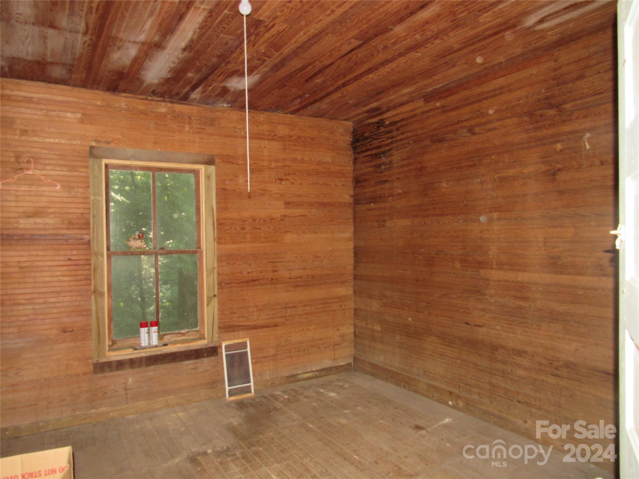 664 Woodfin Road Property Photo 21