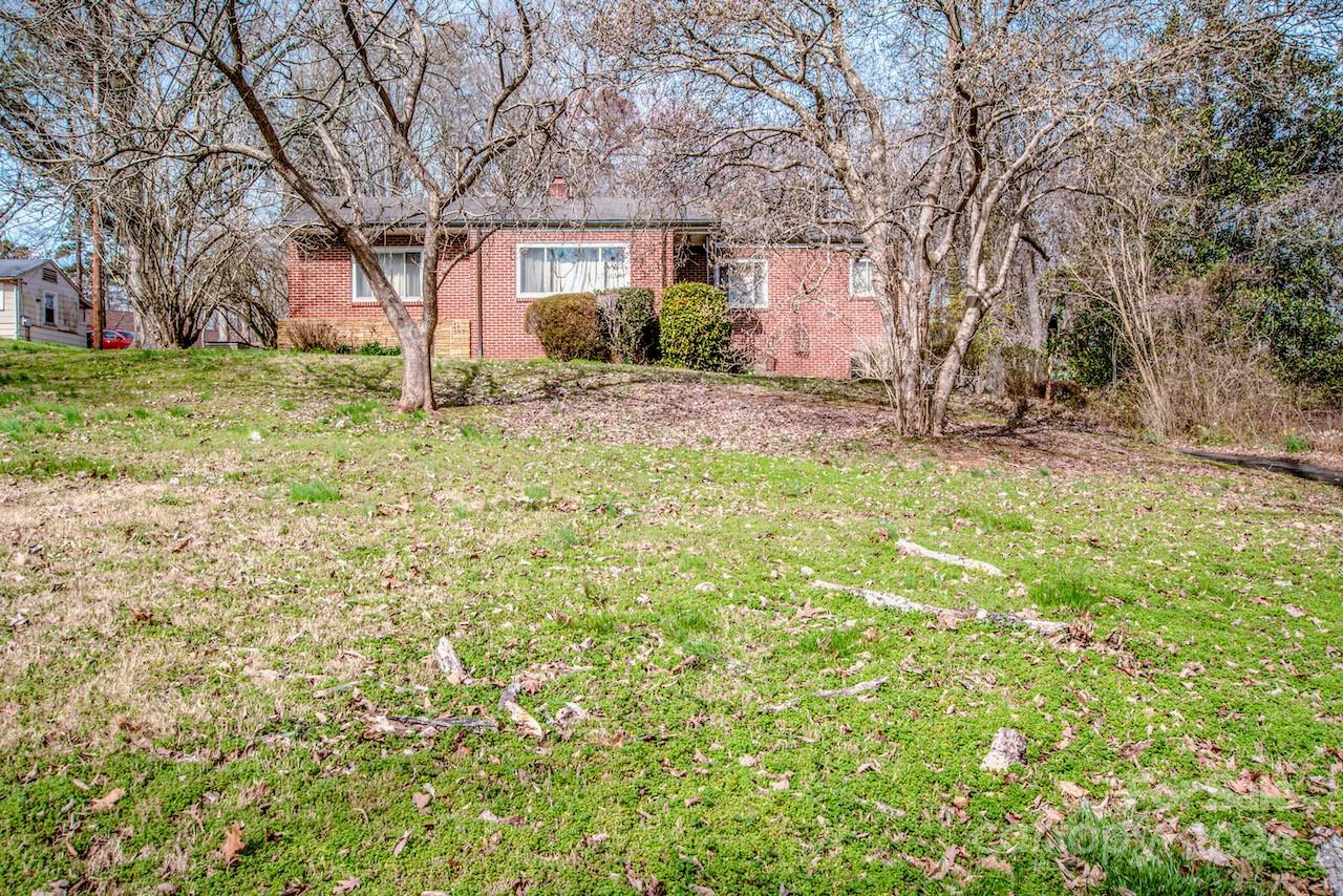1095 Mount Ulla Highway Property Photo 9