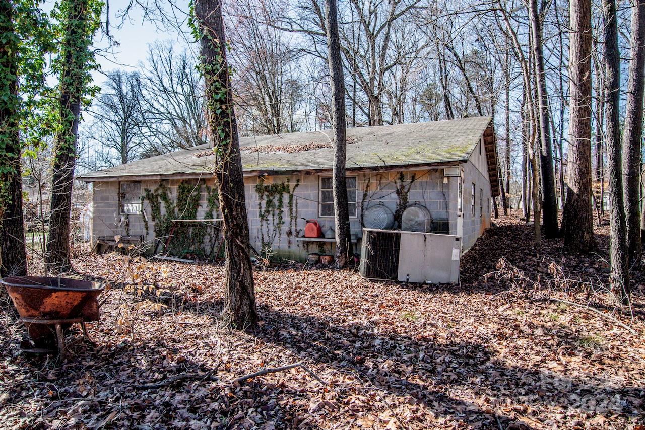 1095 Mount Ulla Highway Property Photo 16
