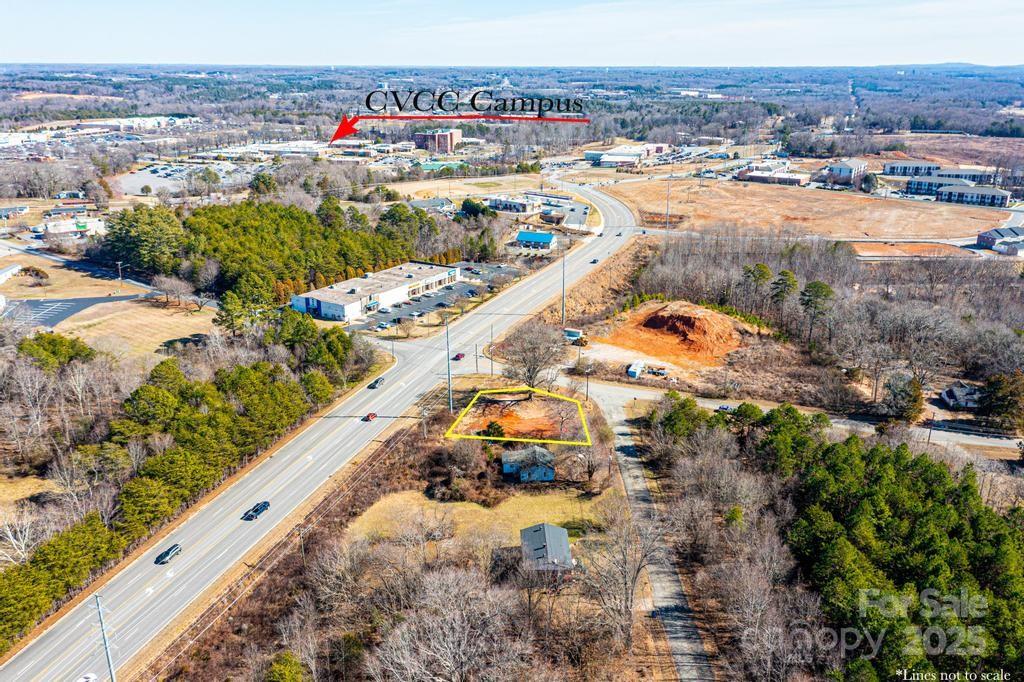 2036 23rd Street Drive Property Photo