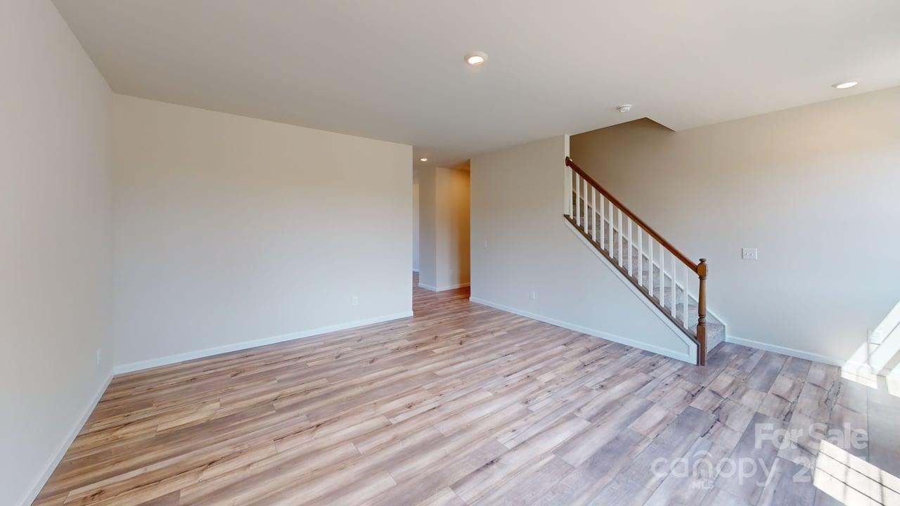 4227 S New Hope Road 10 Property Photo 9