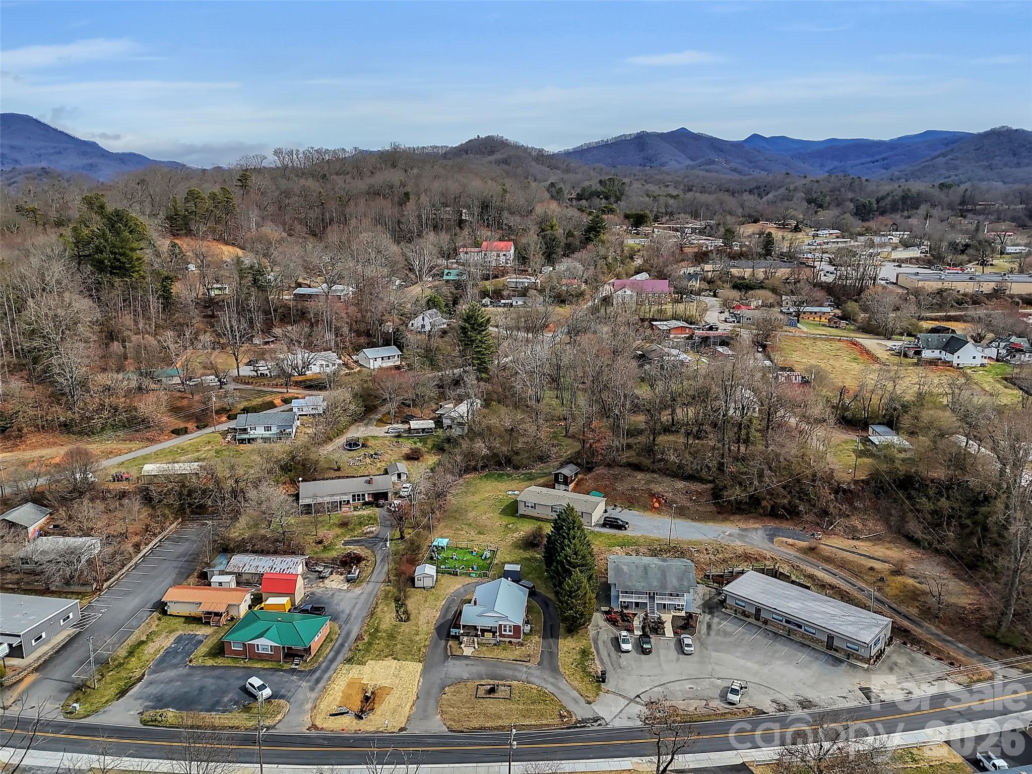 286 Skyland Drive Property Photo 16