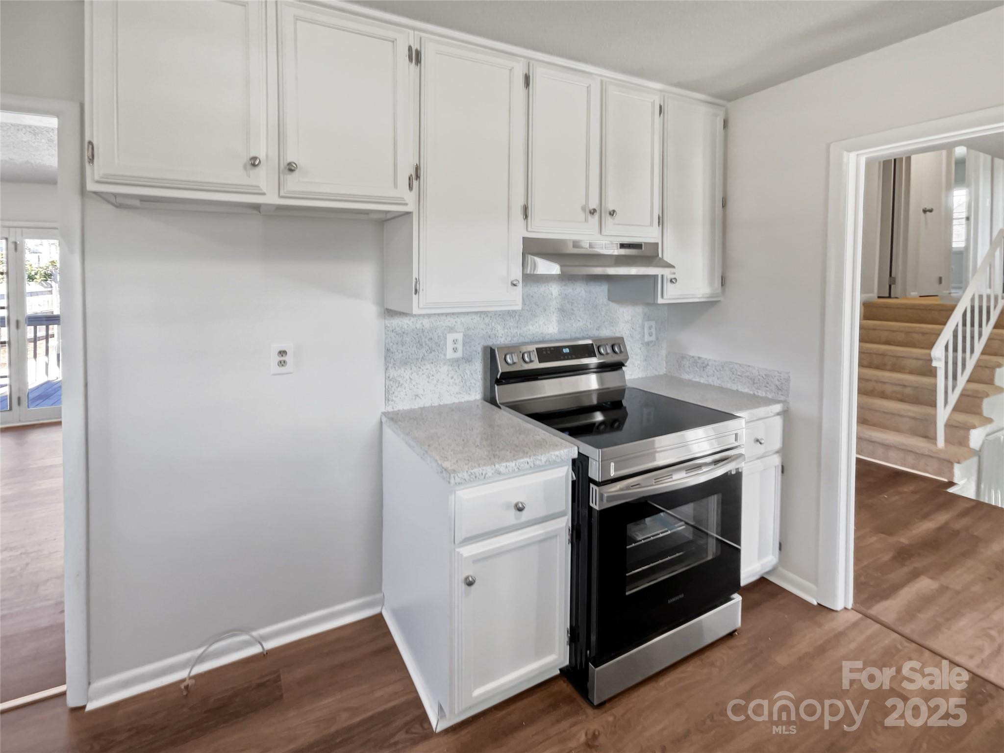 1006 Wilson Boulevard Property Photo 13