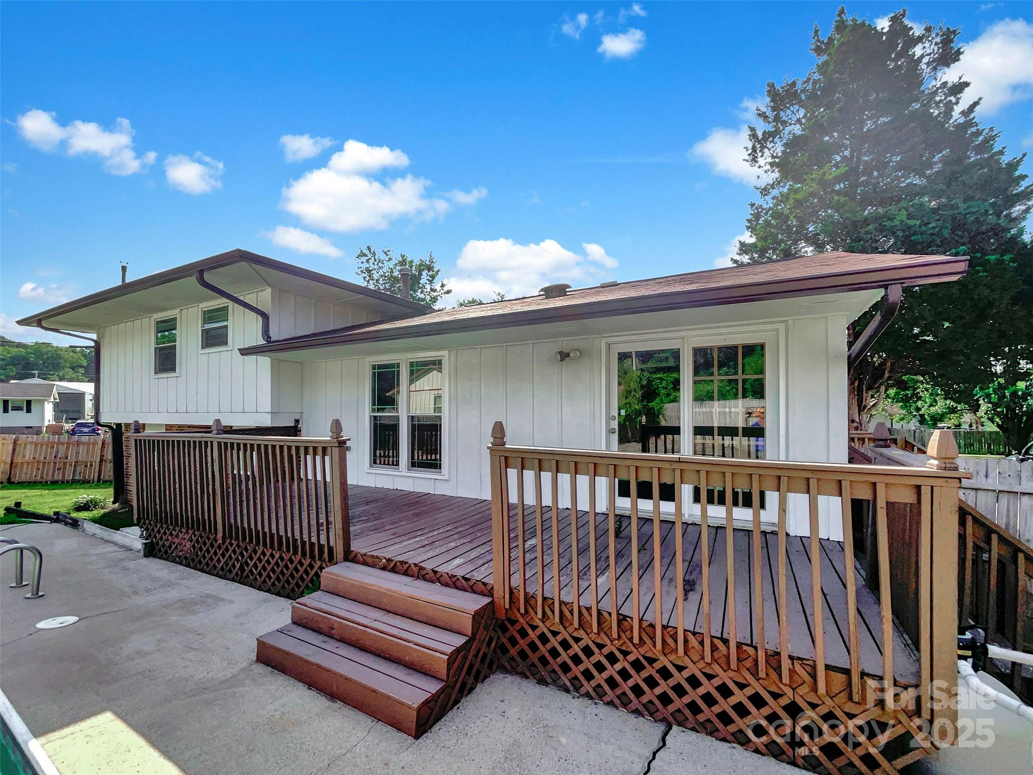1006 Wilson Boulevard Property Photo 21