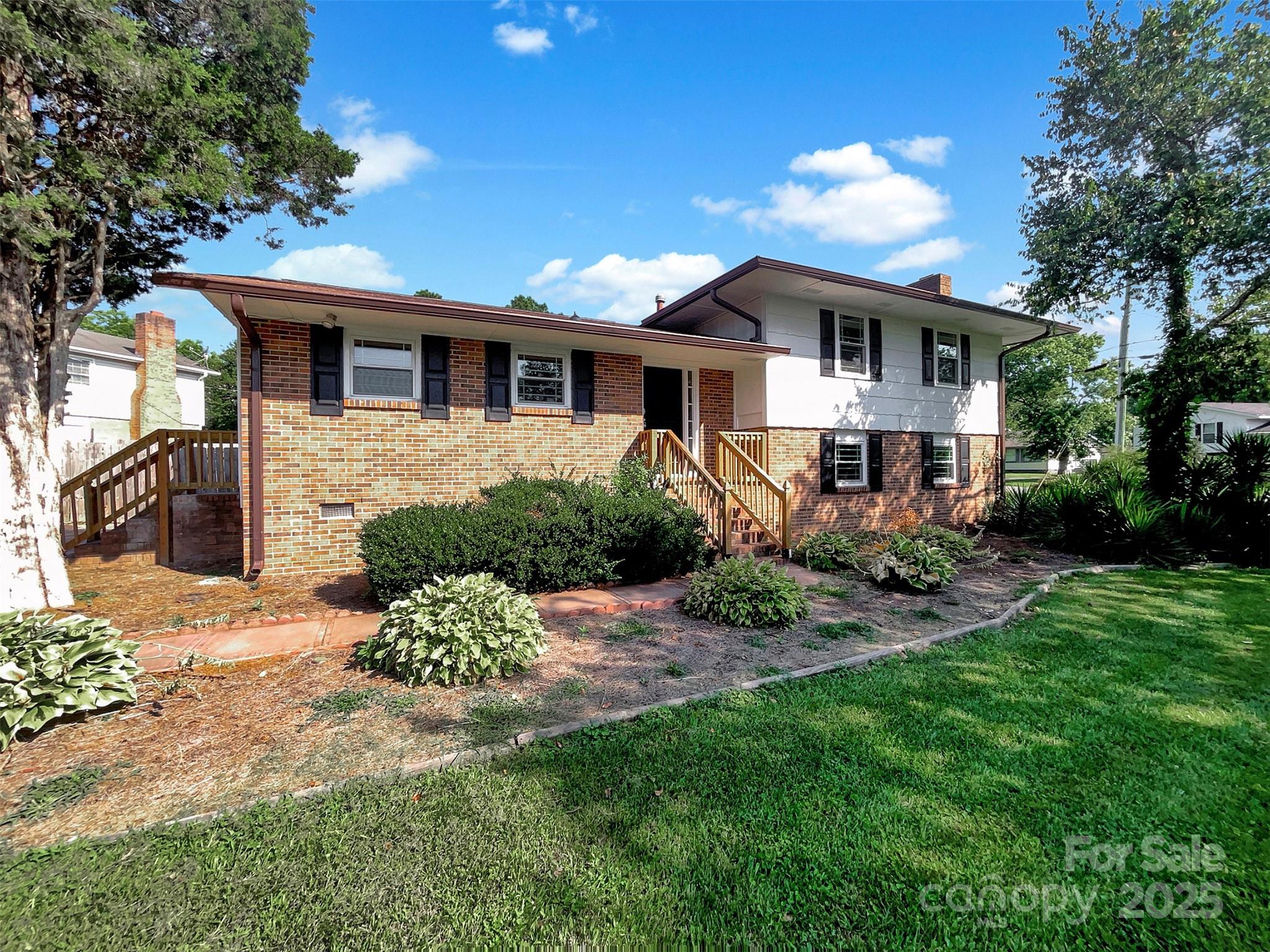 1006 Wilson Boulevard Property Photo 22