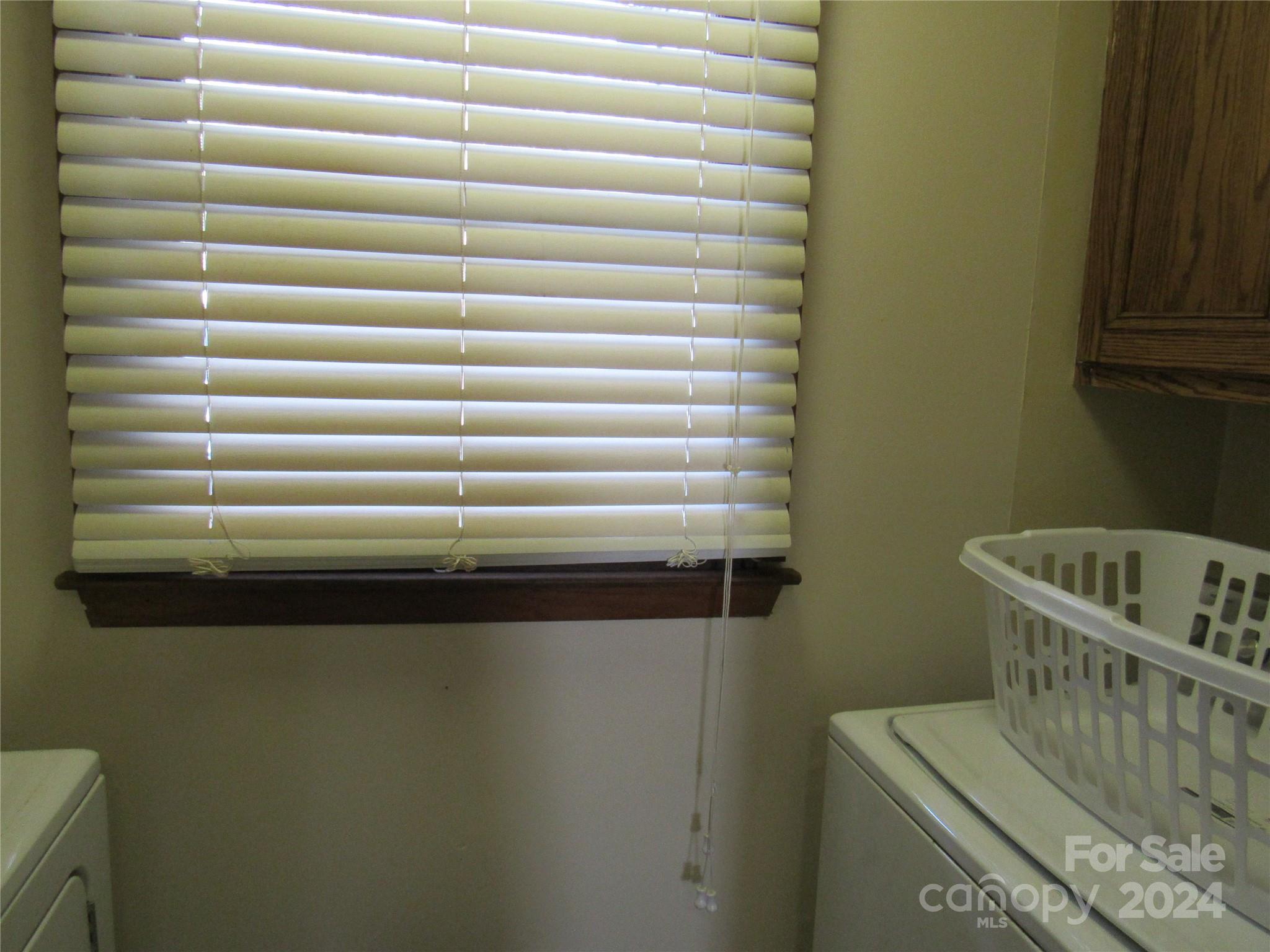 171 Fox Run Road Property Photo 4
