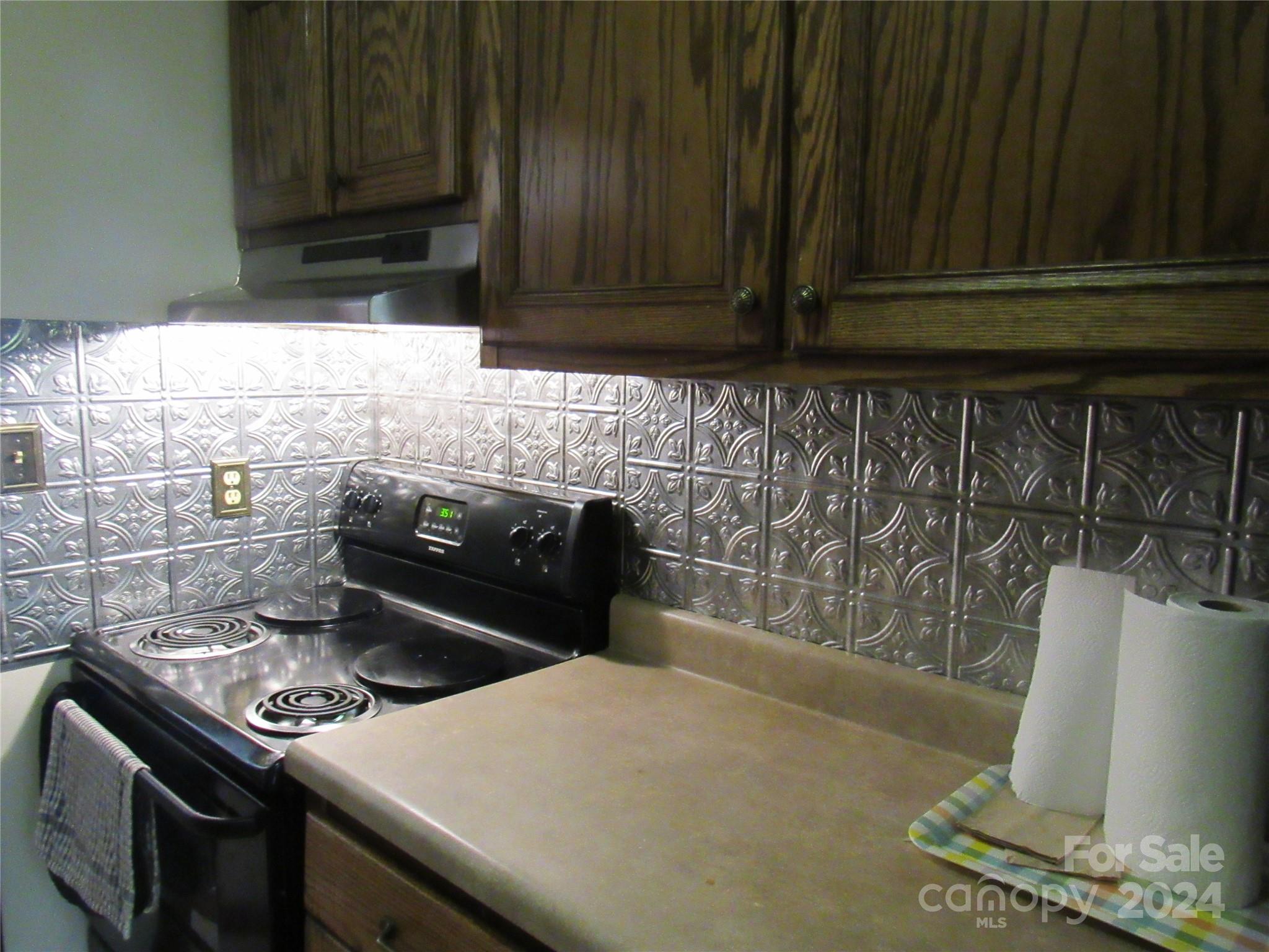 171 Fox Run Road Property Photo 7
