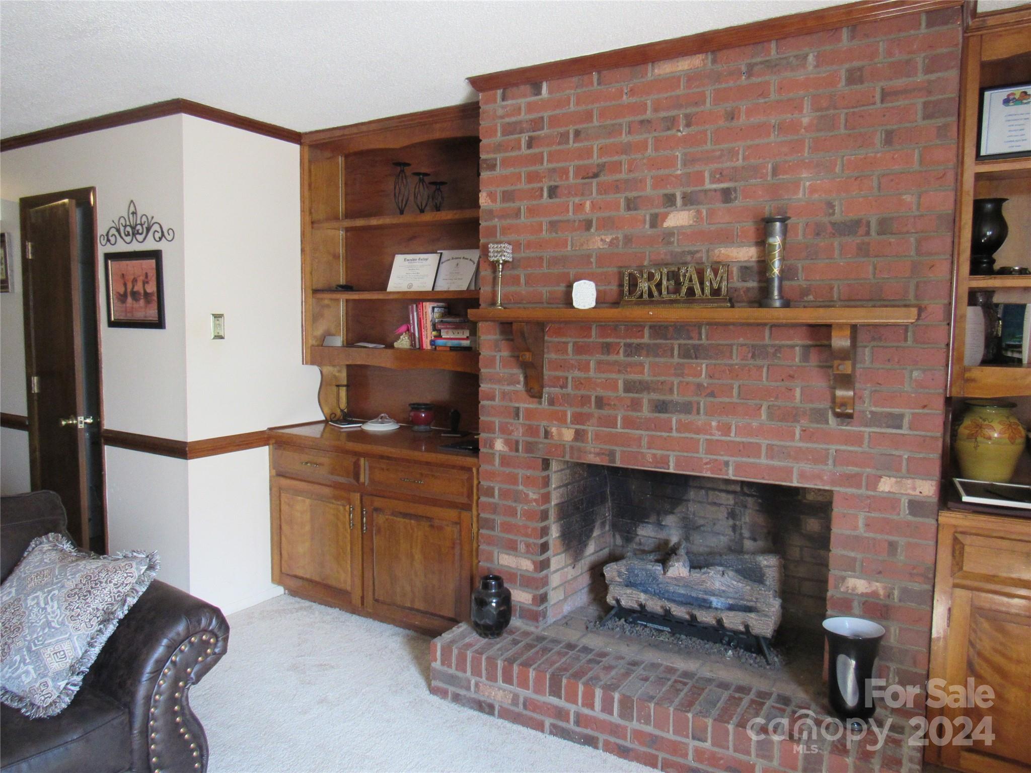171 Fox Run Road Property Photo 10