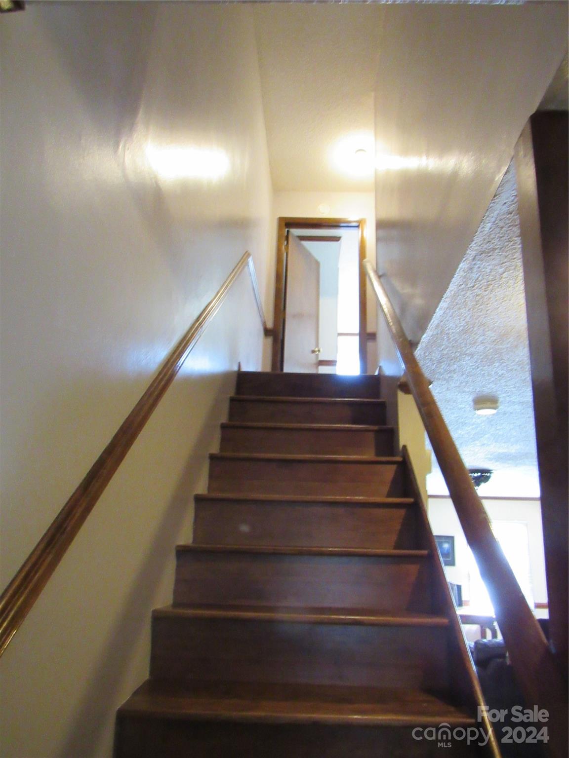 171 Fox Run Road Property Photo 17