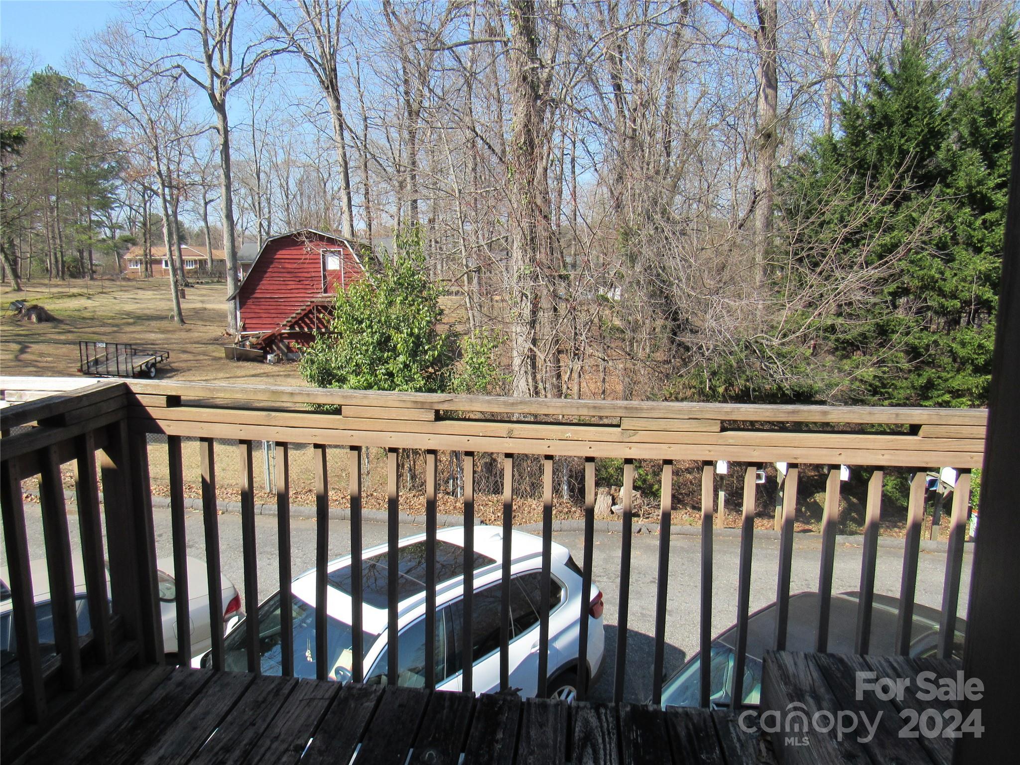 171 Fox Run Road Property Photo 23