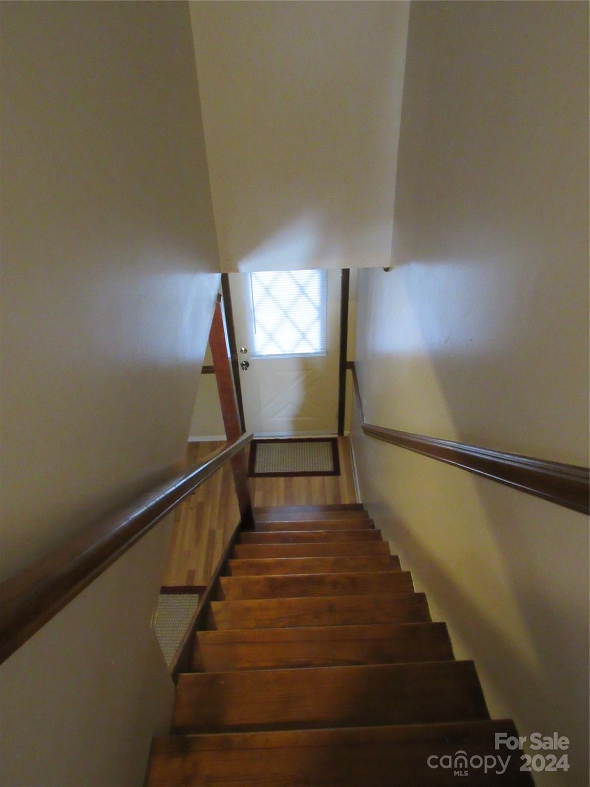 171 Fox Run Road Property Photo 27