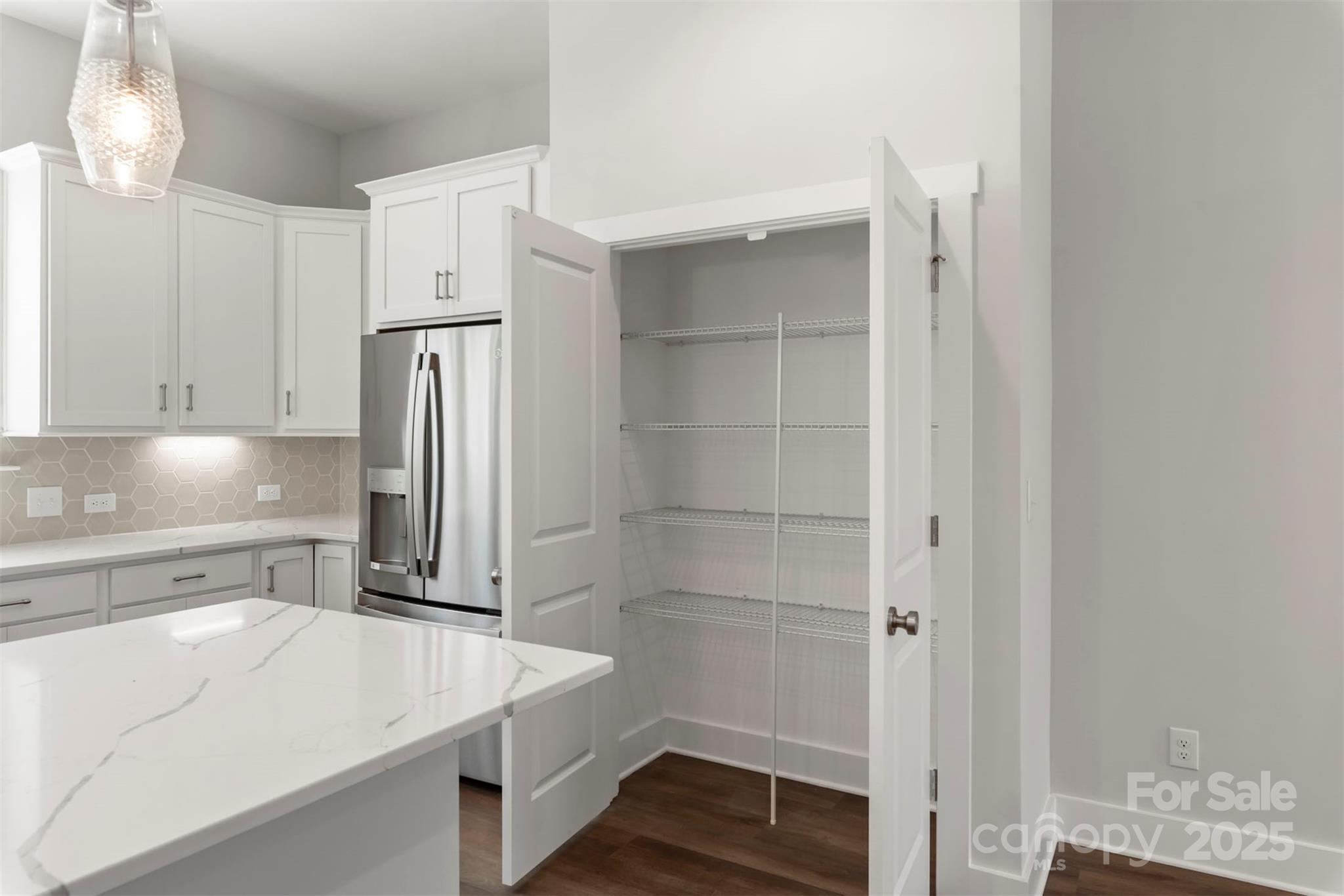 417 Prine Place Brx0013 Property Photo 11