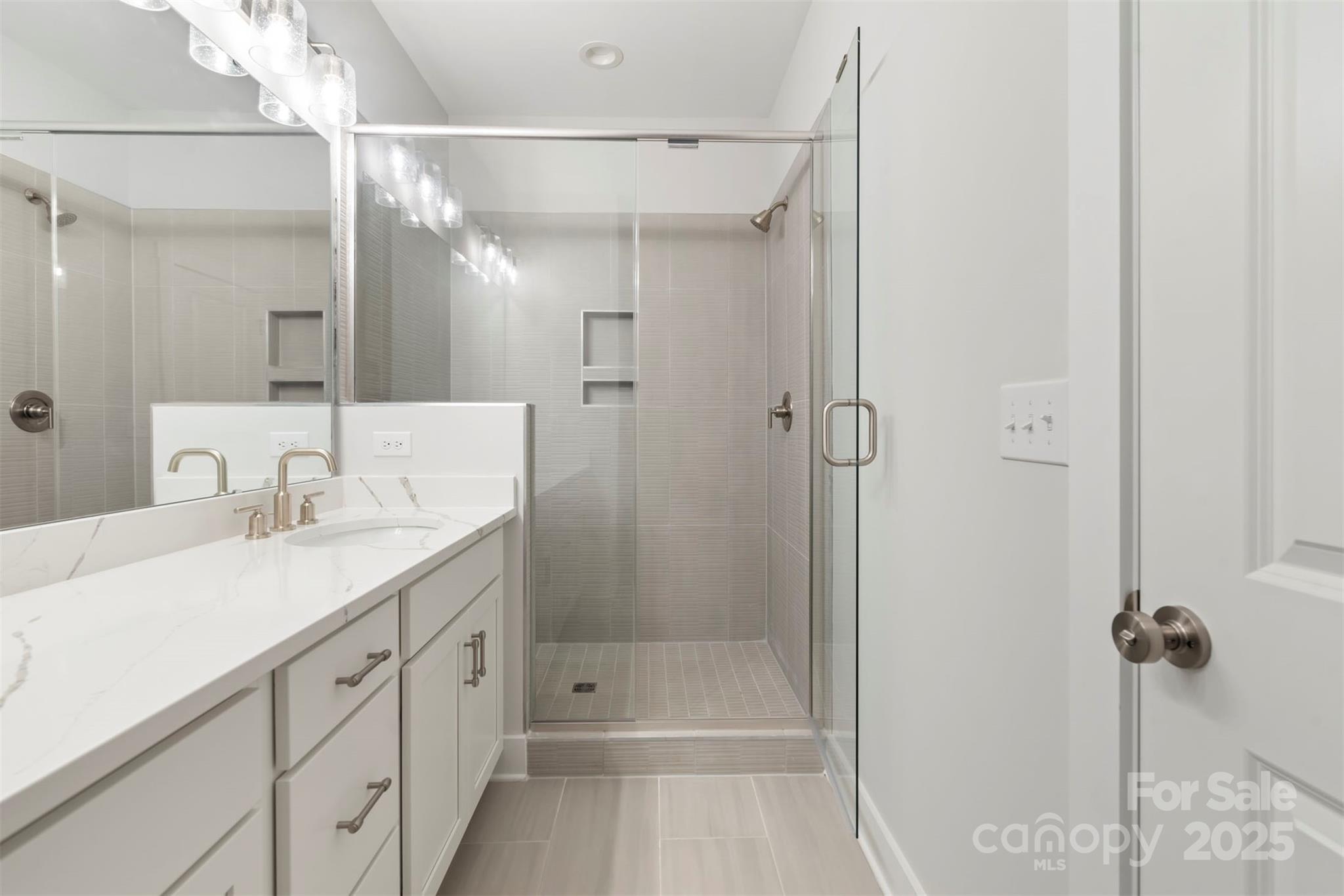 417 Prine Place Brx0013 Property Photo 27