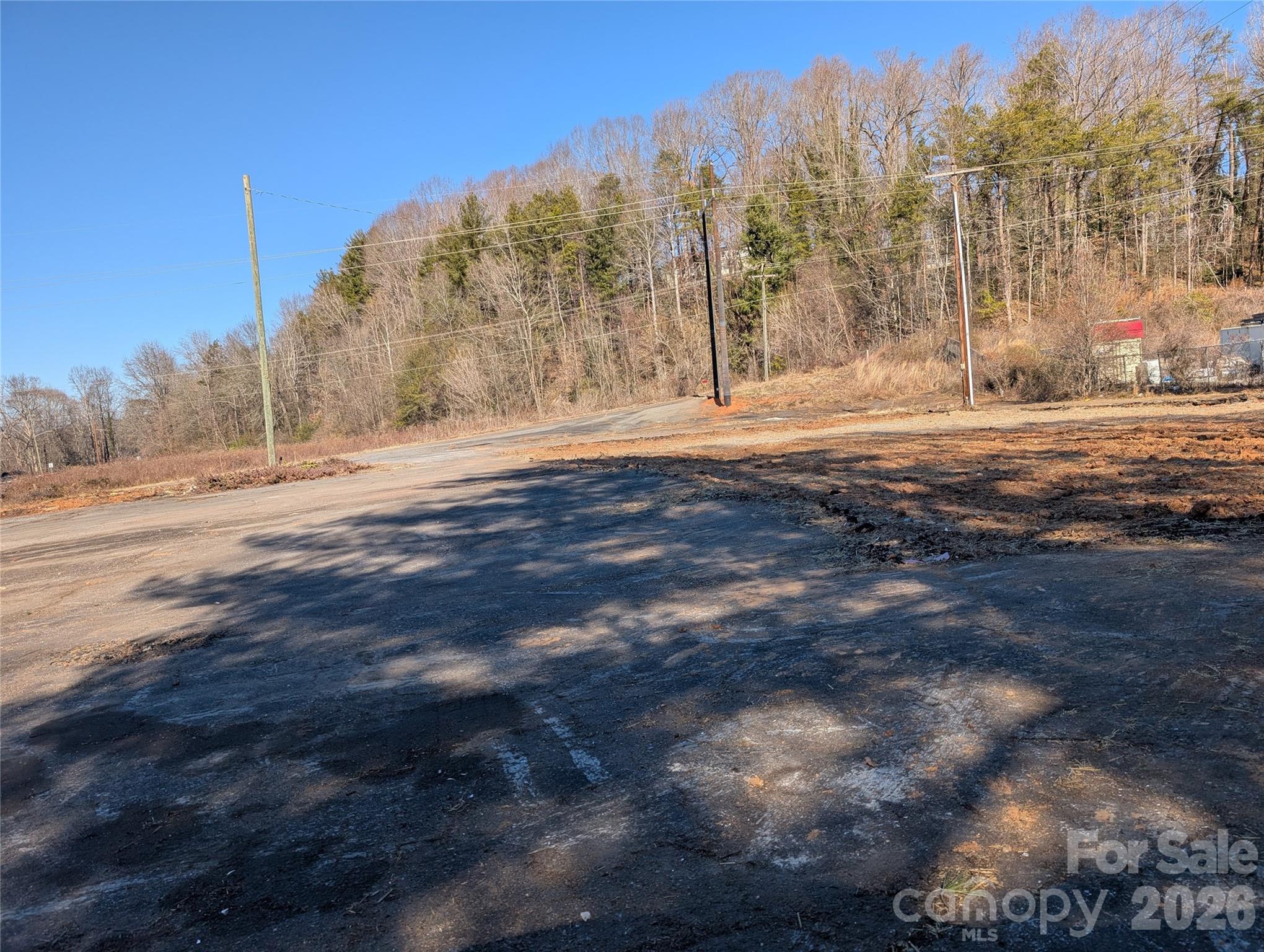102 Sanford Drive Property Photo 4