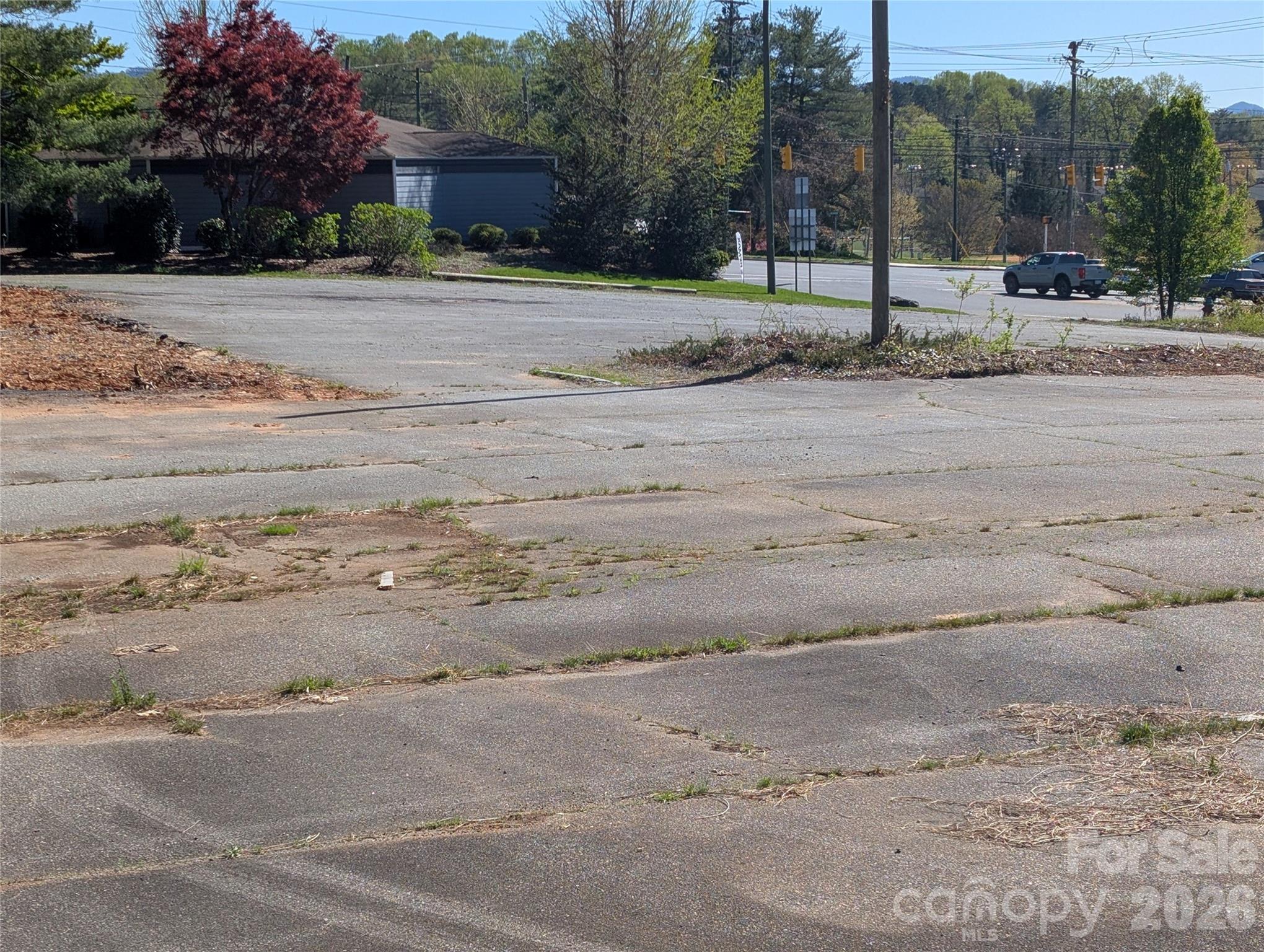 102 Sanford Drive Property Photo 8