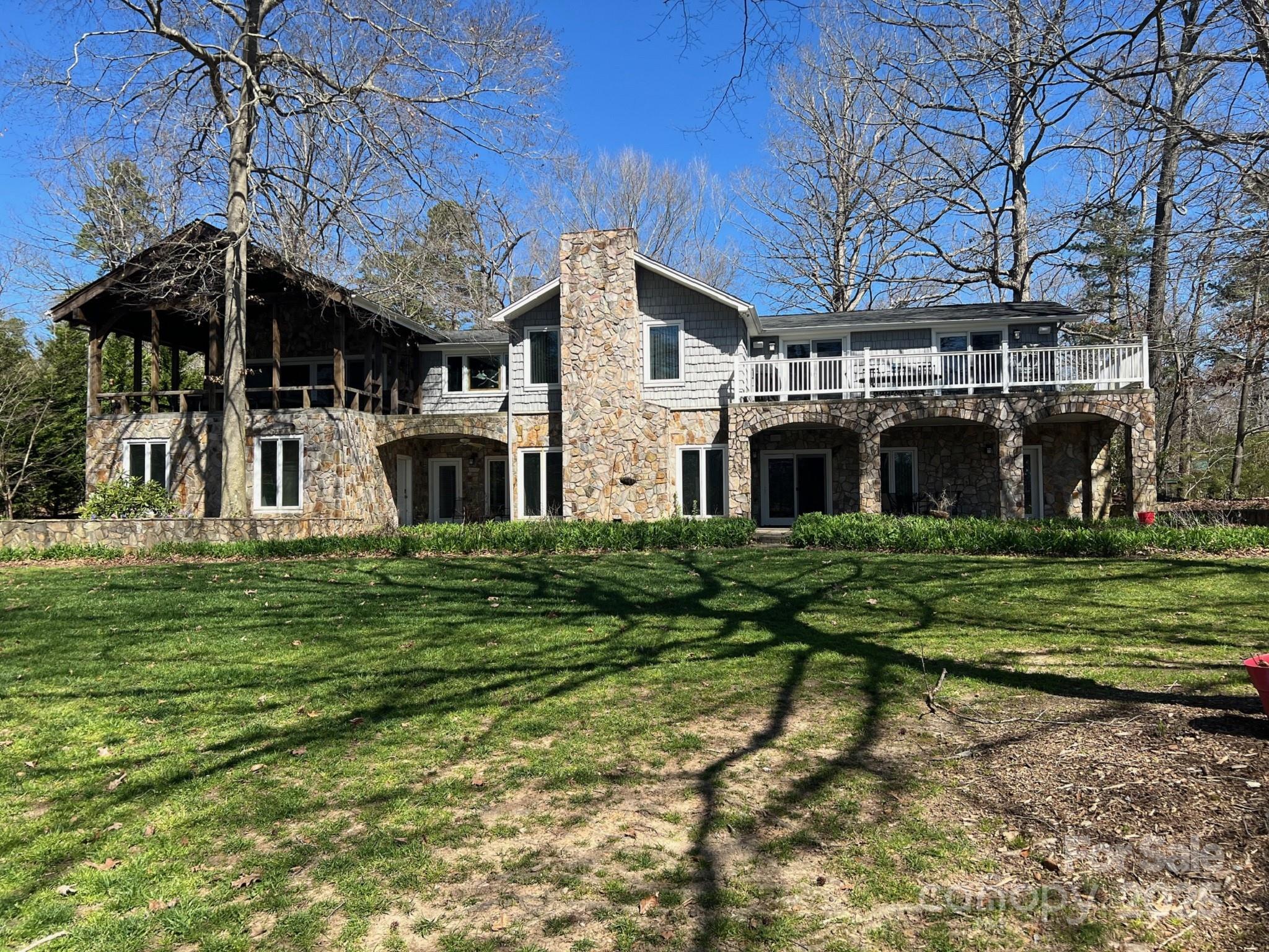 501 Nivens Cove Road Property Photo 12