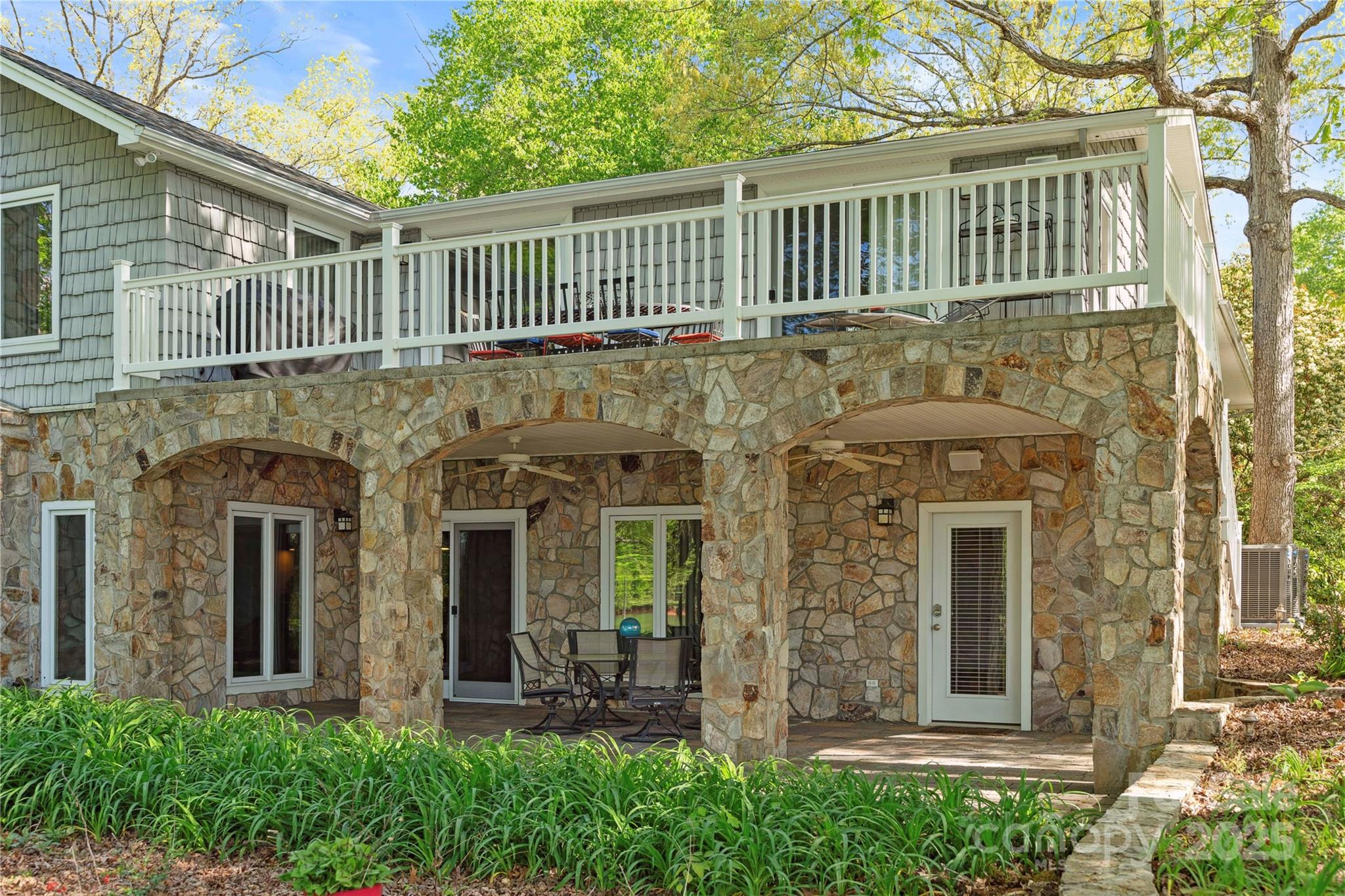 501 Nivens Cove Road Property Photo 16