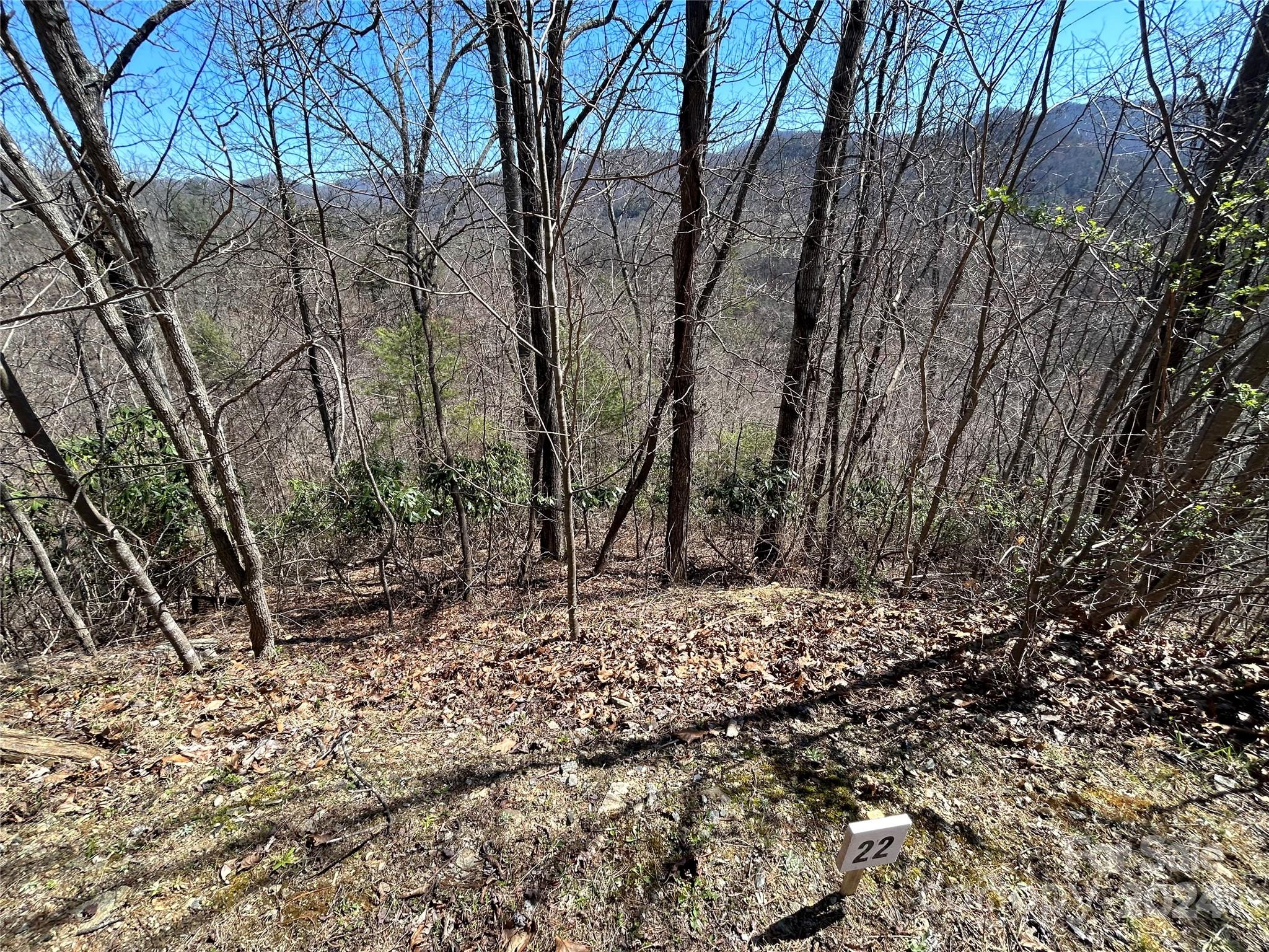 275 Overlook Lane 22 Property Photo 2