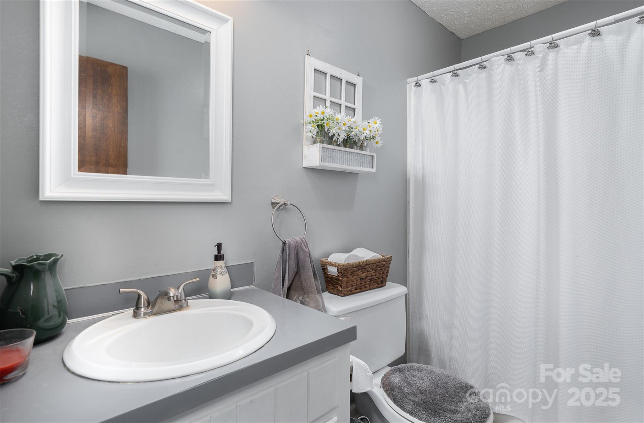 3220 Sawmill Road Property Photo 15
