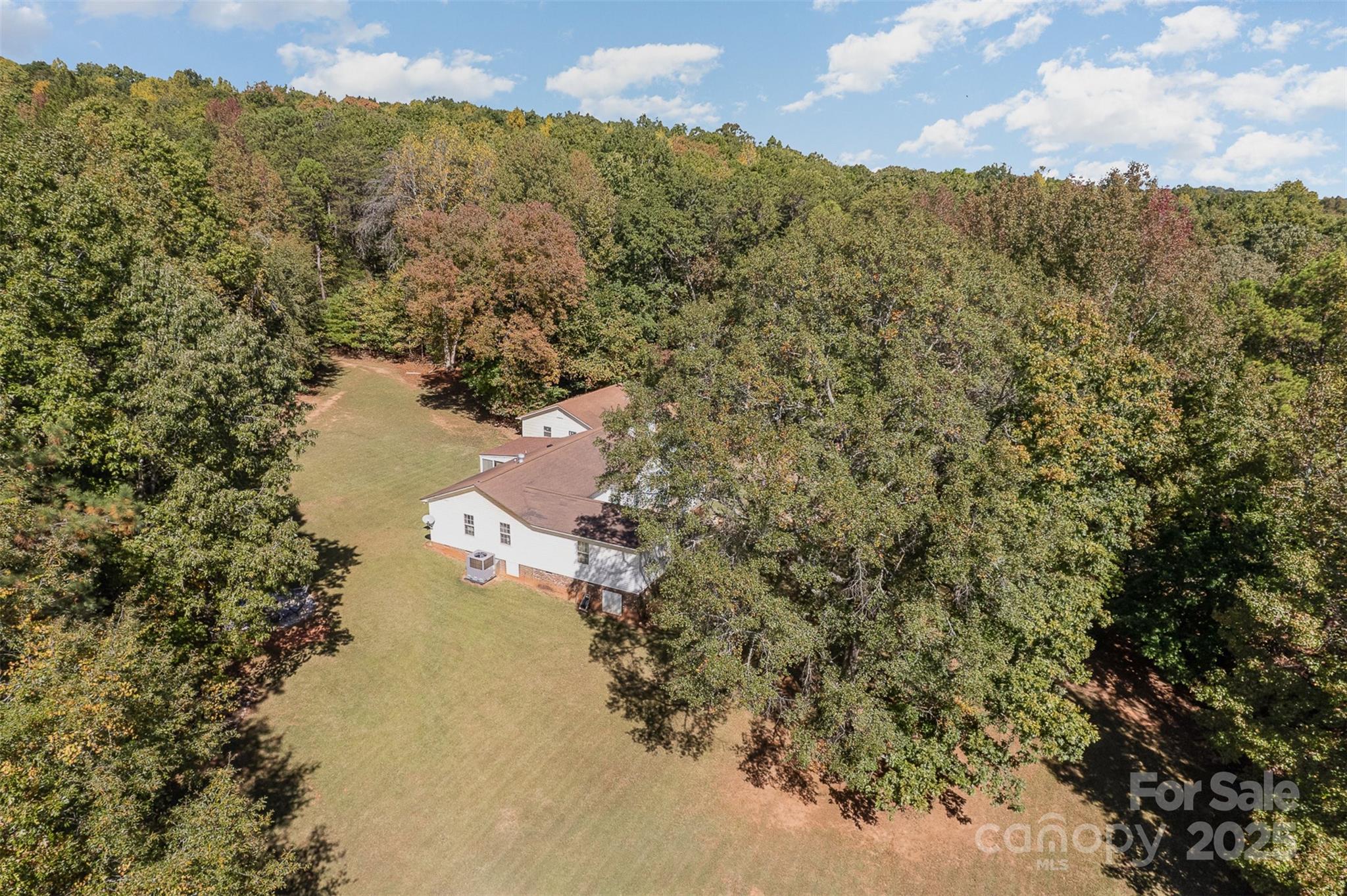 3220 Sawmill Road Property Photo 17