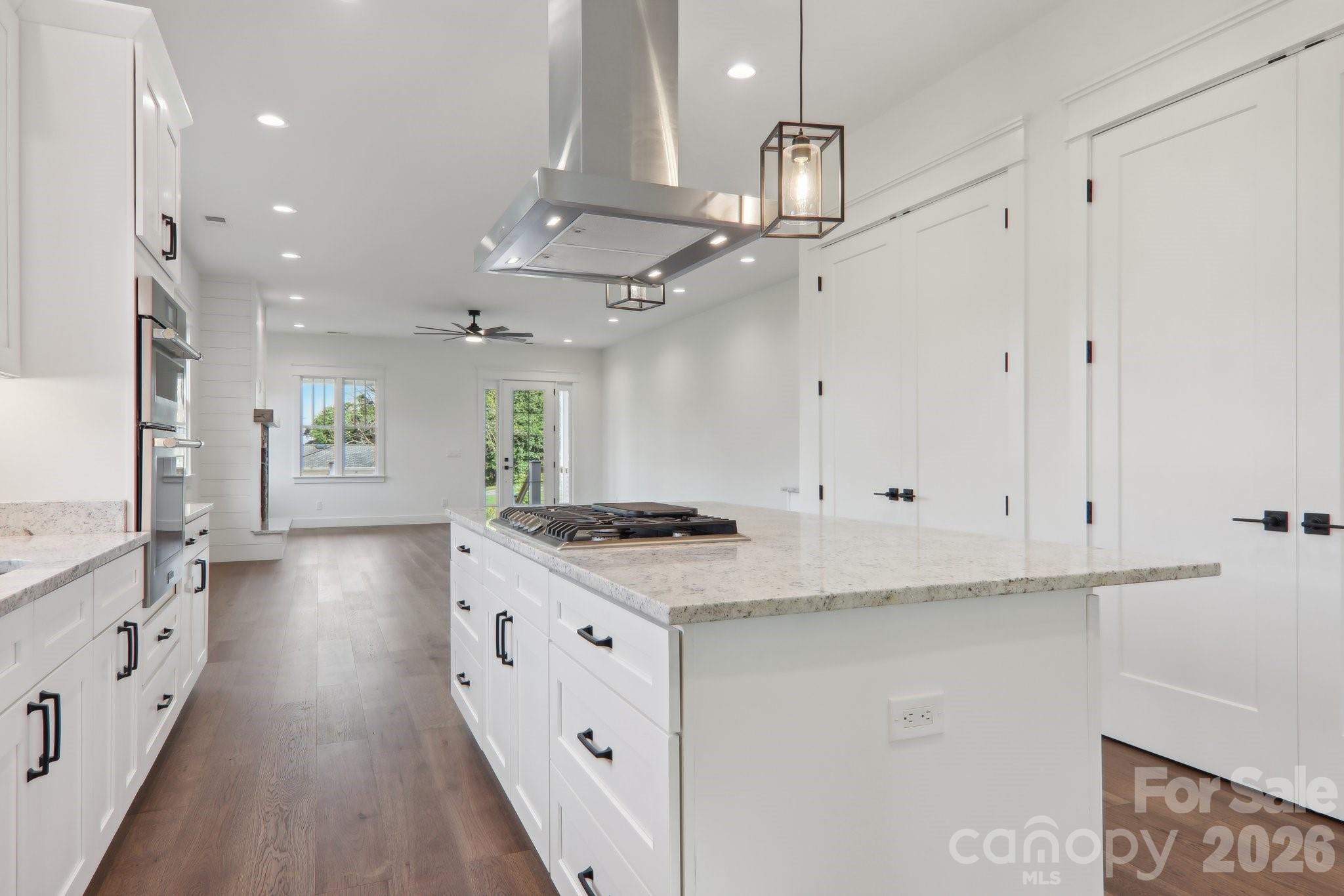20 Maple Knoll Drive Property Photo 8