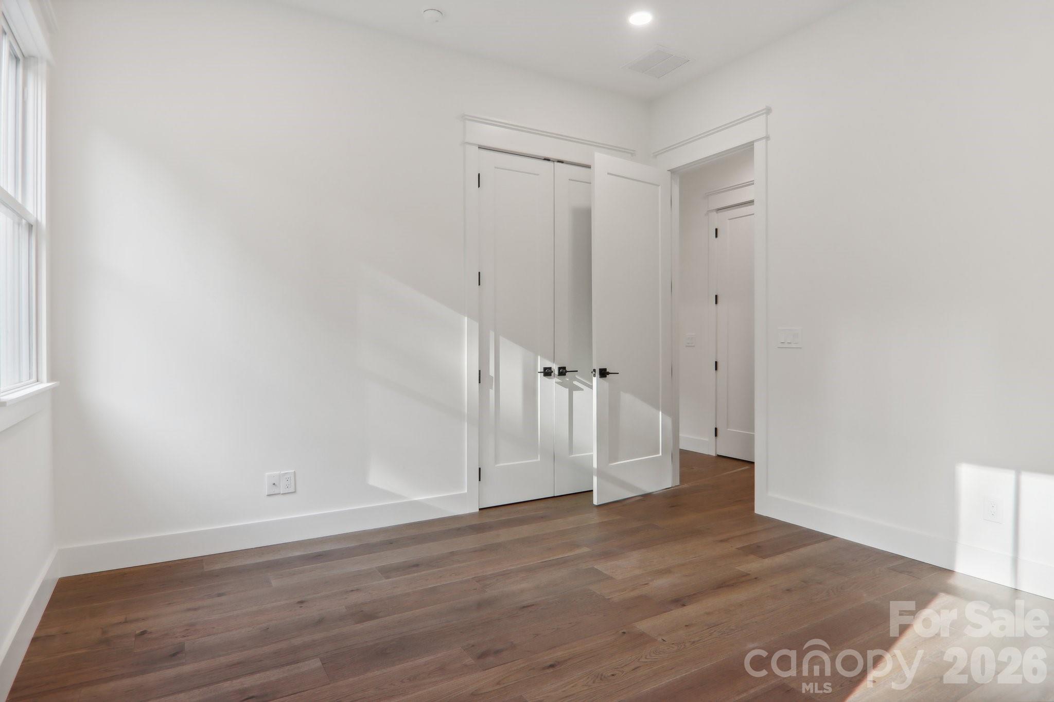 20 Maple Knoll Drive Property Photo 14
